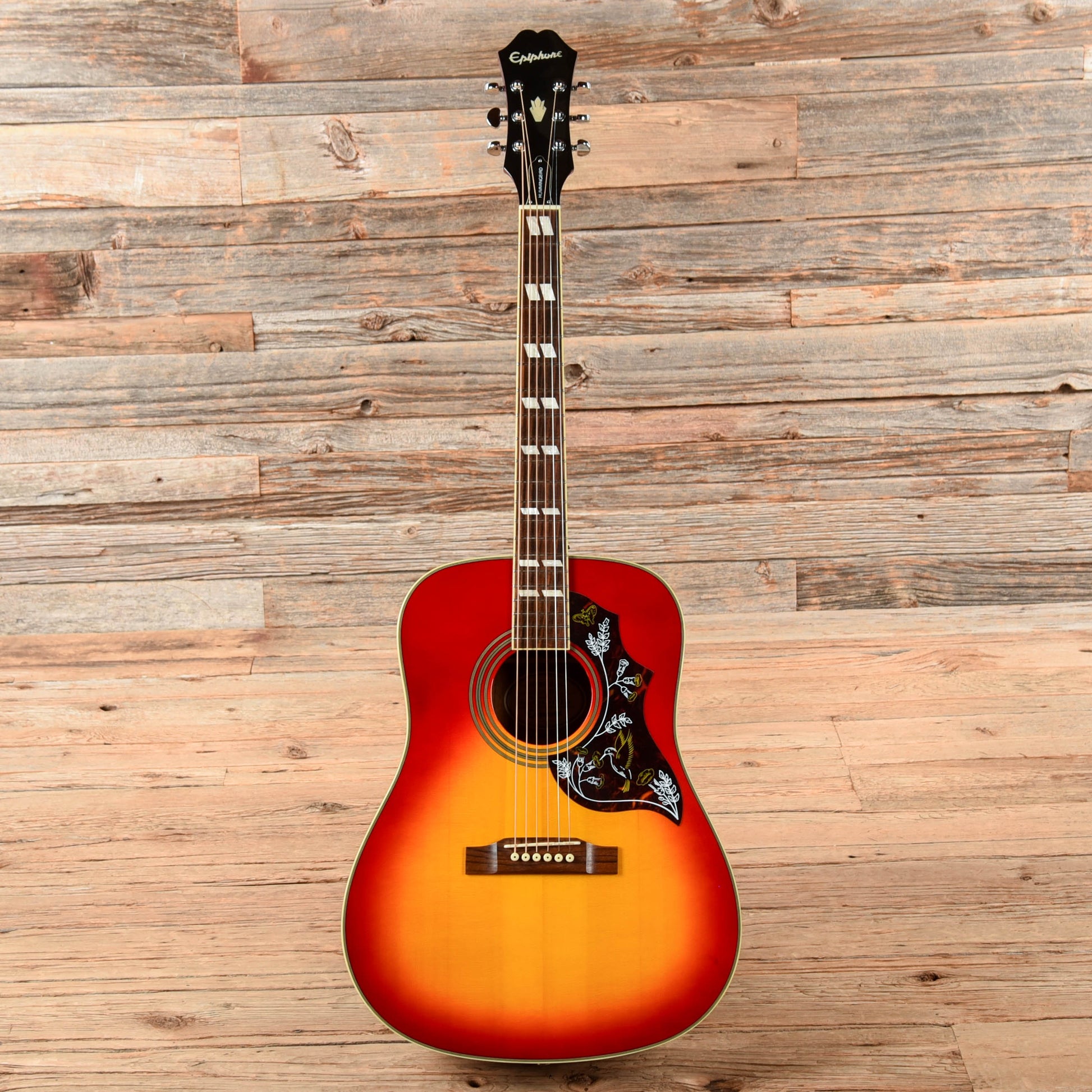 Epiphone Hummingbird Cherry Sunburst Acoustic Guitars / Dreadnought
