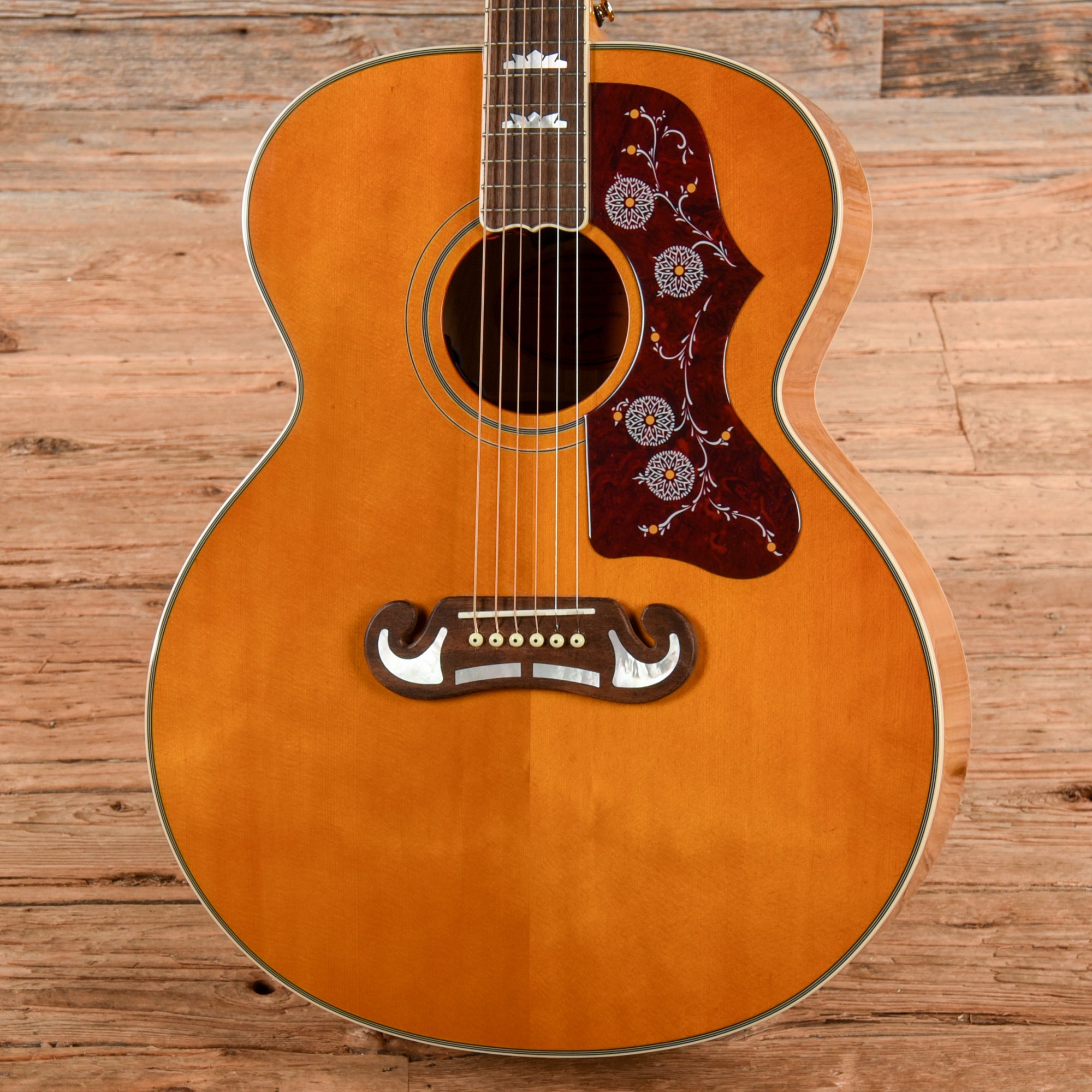 Epiphone J-200 Natural 2022 Acoustic Guitars