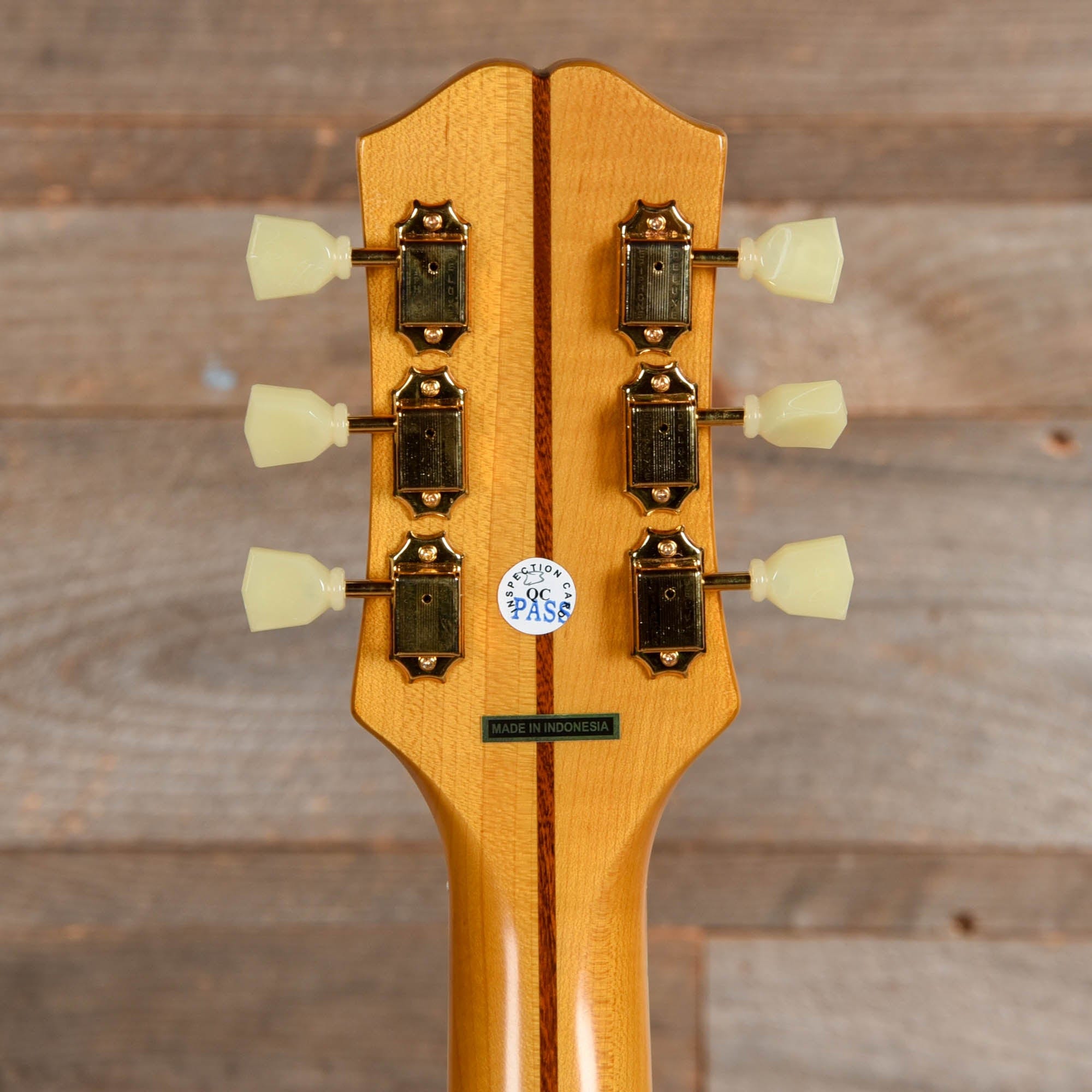 Epiphone Inspired by Gibson J-200 Aged Natural Antique Gloss w/Fishman Sonicore Acoustic Guitars / Jumbo