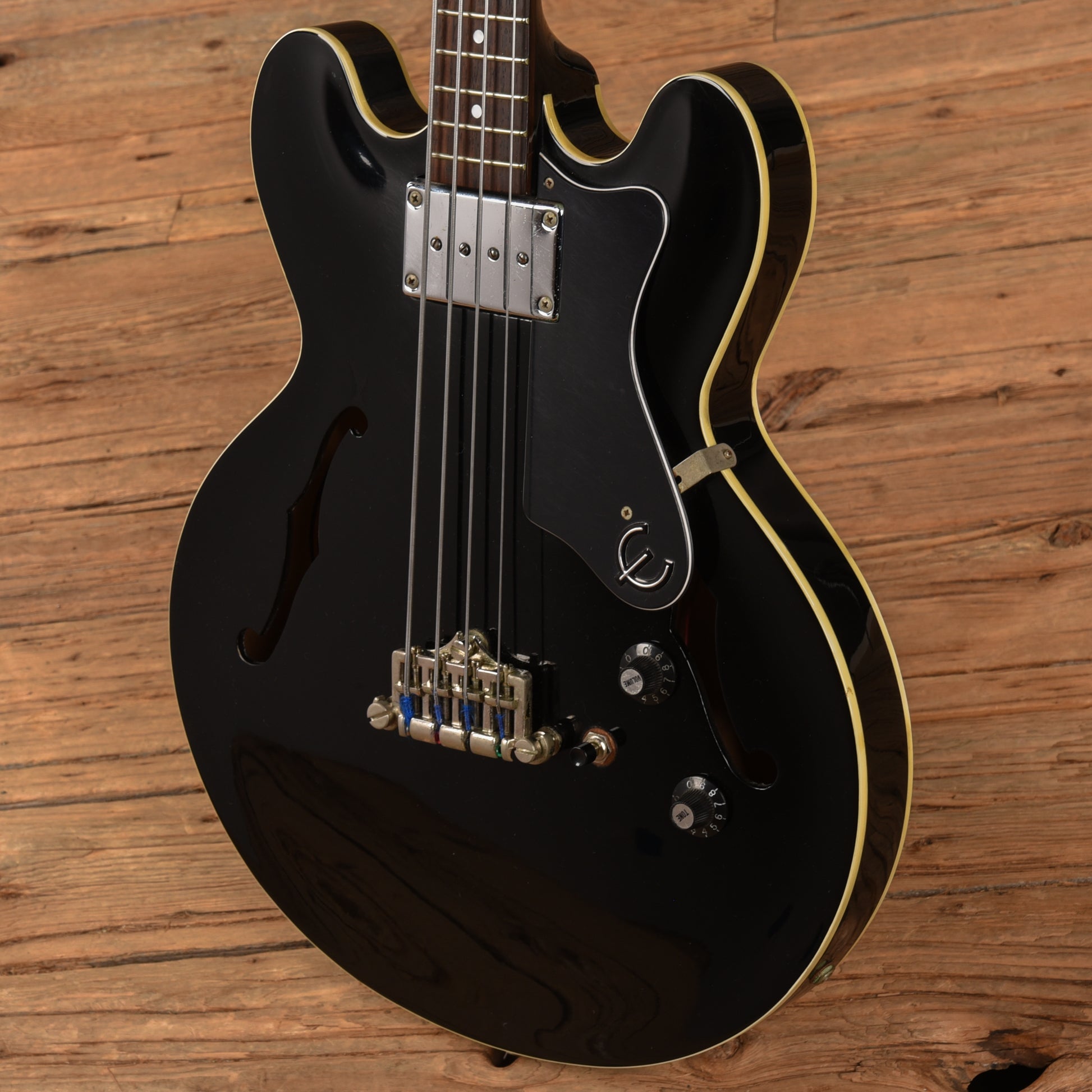 Epiphone Rivoli EB Black 1994 Bass Guitars / 4-String