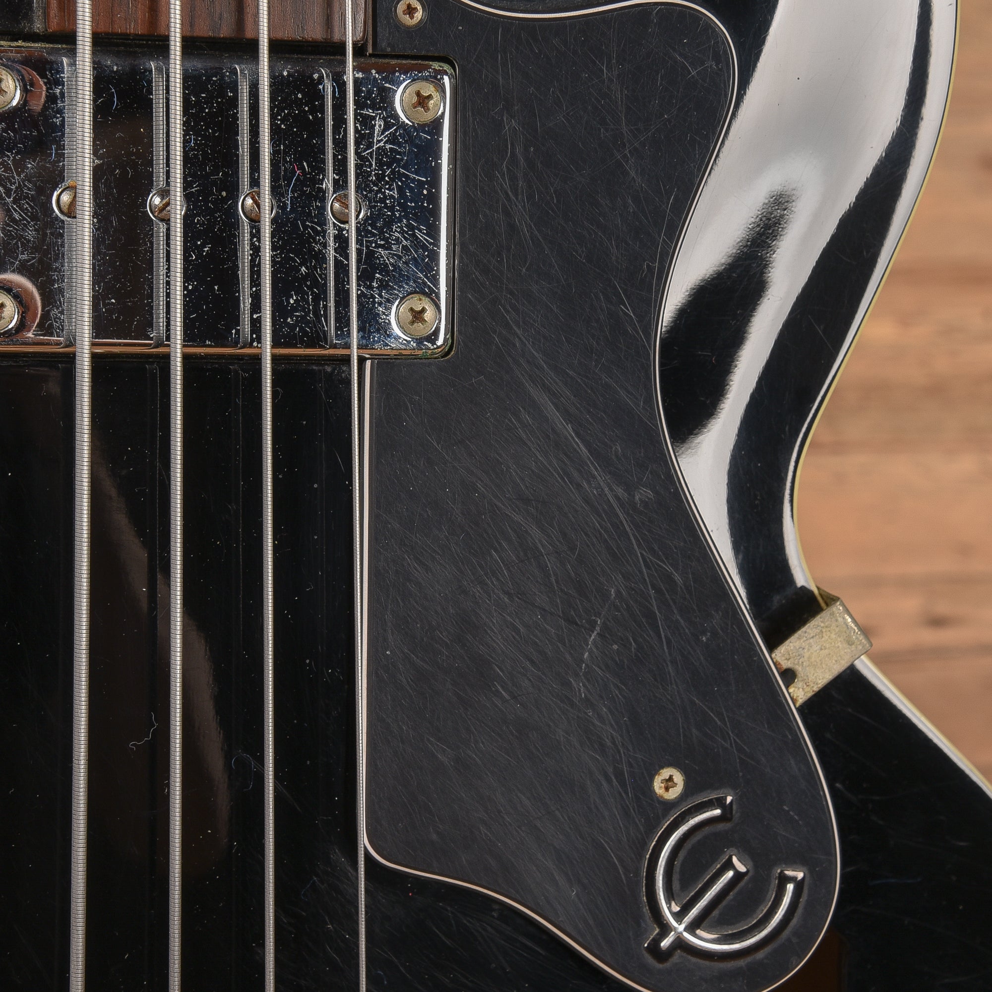 Epiphone Rivoli EB Black 1994 Bass Guitars / 4-String