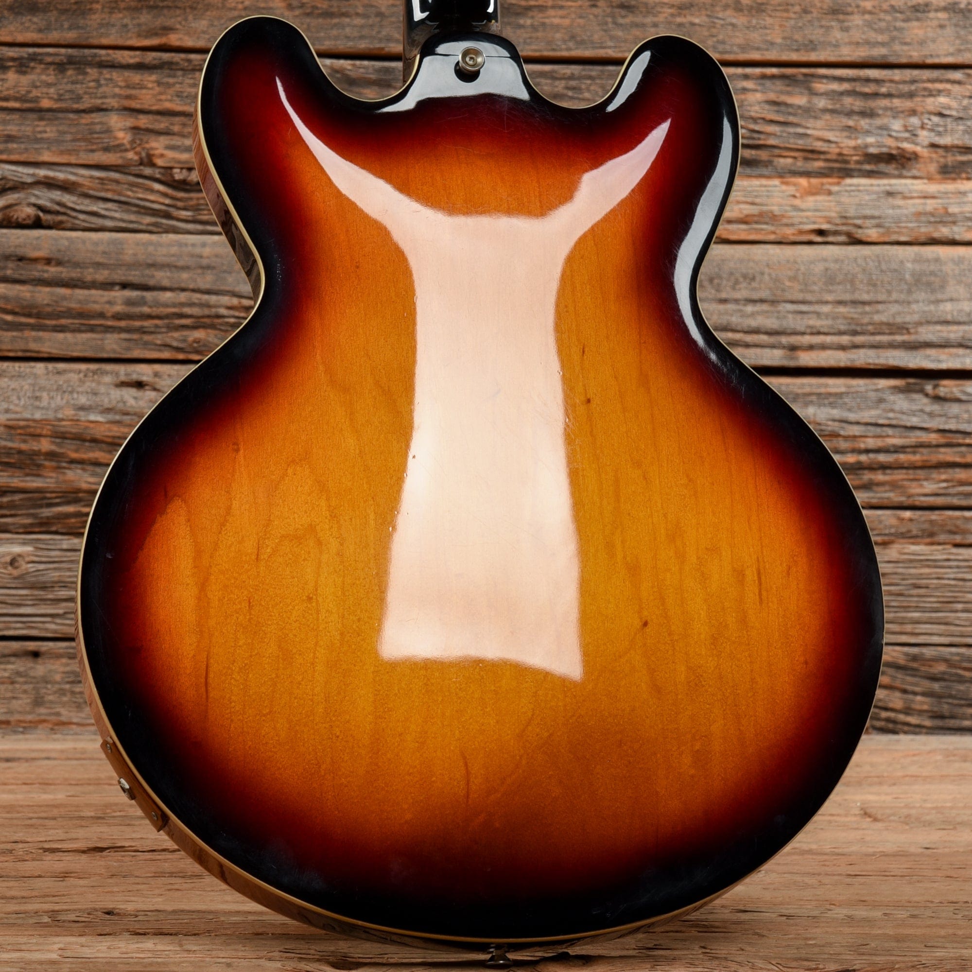 Epiphone Rivoli Sunburst 1997 Bass Guitars / 4-String