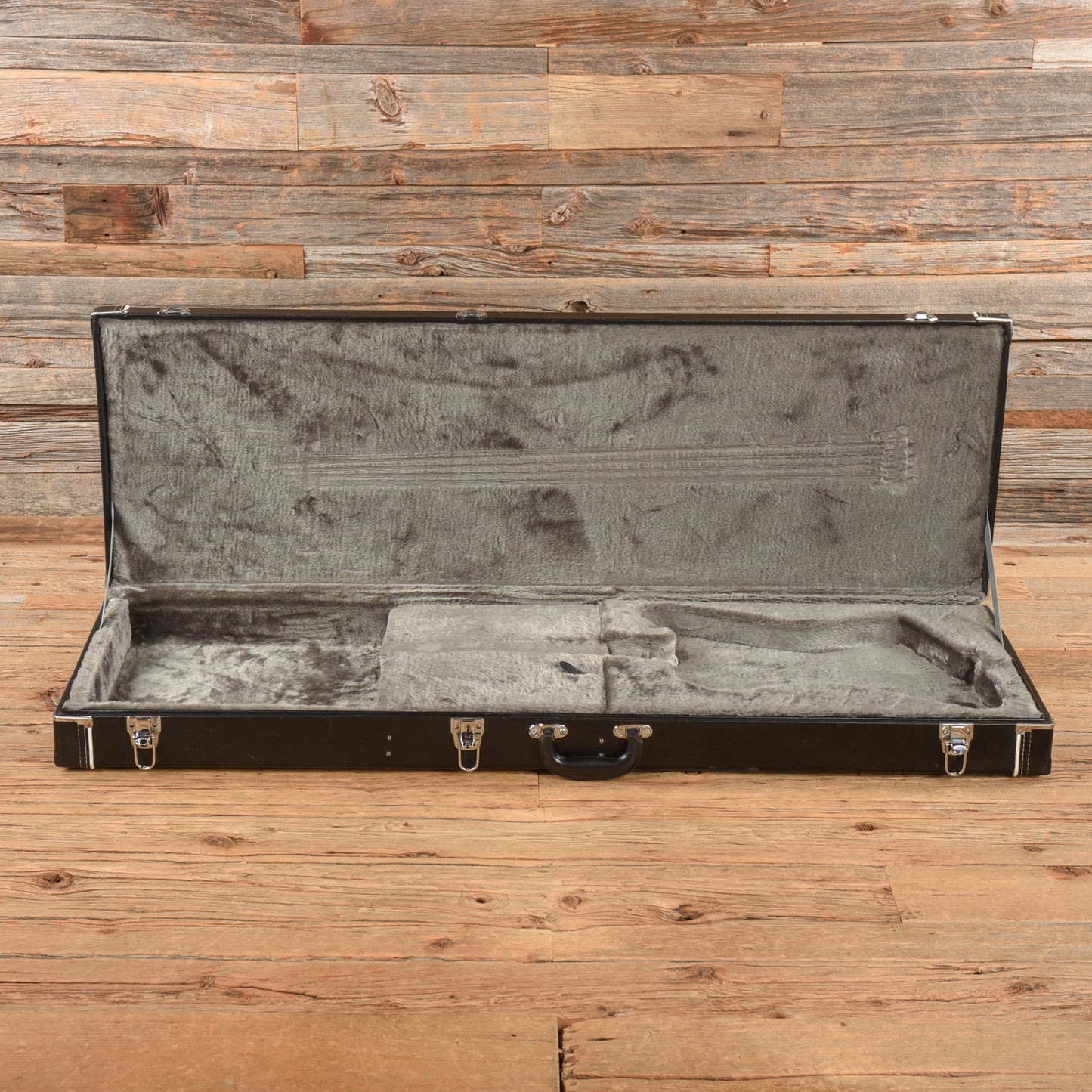 Epiphone Thunderbird Candy Apple Red 2006 Bass Guitars / 4-String