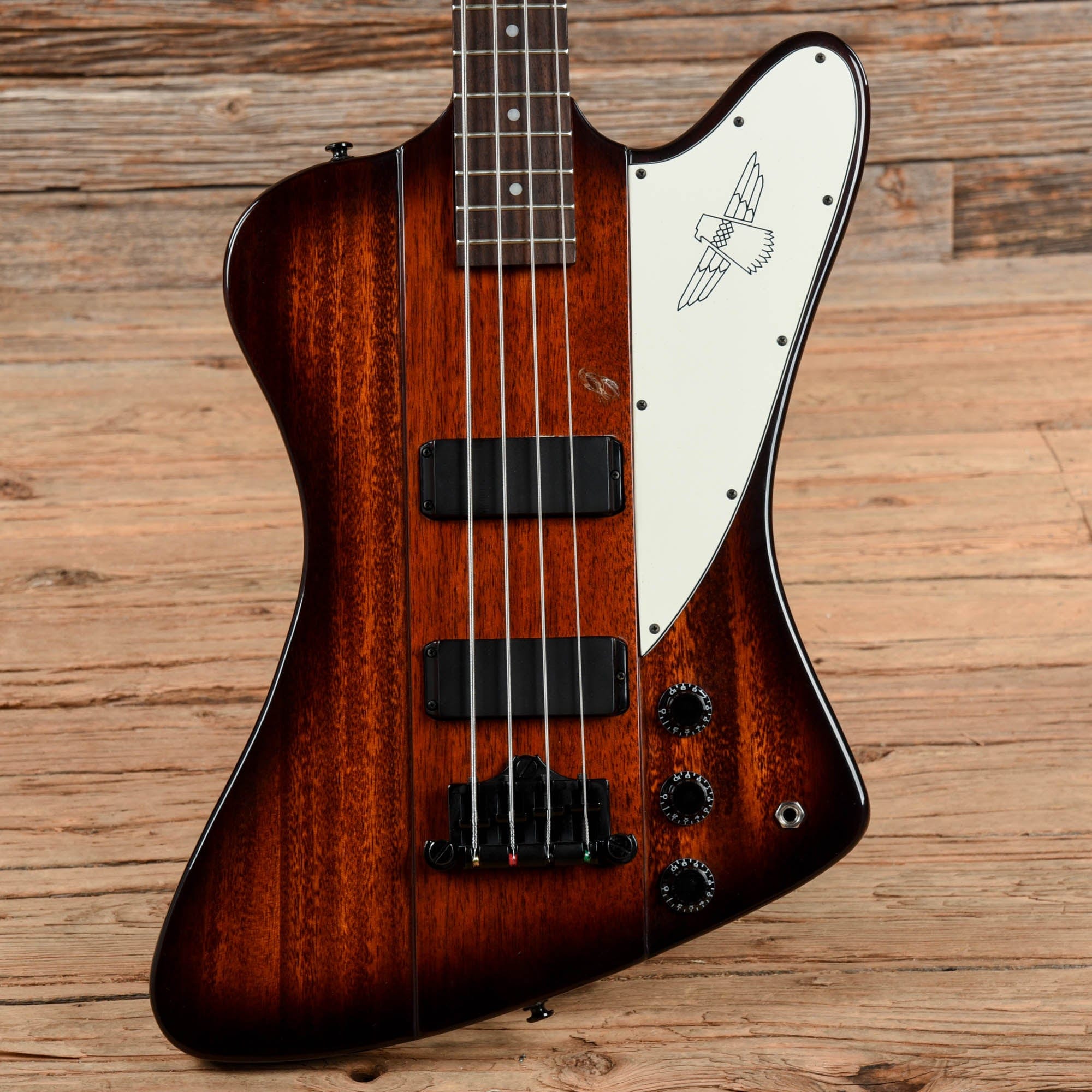 Epiphone Thunderbird Sunburst 2001 Bass Guitars / 4-String