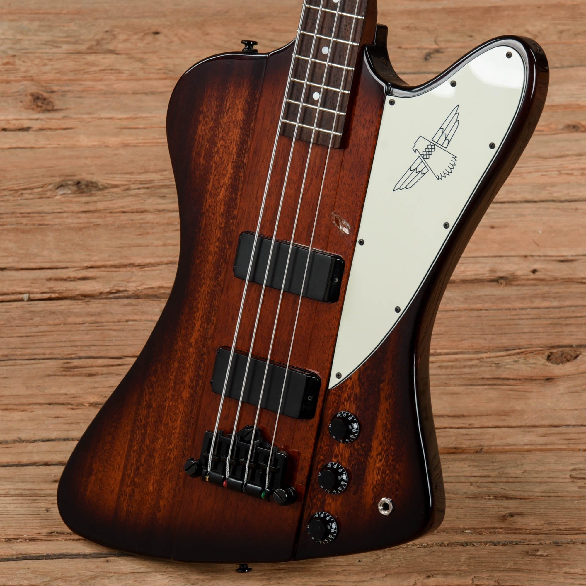 Epiphone Thunderbird Sunburst 2001 Bass Guitars / 4-String