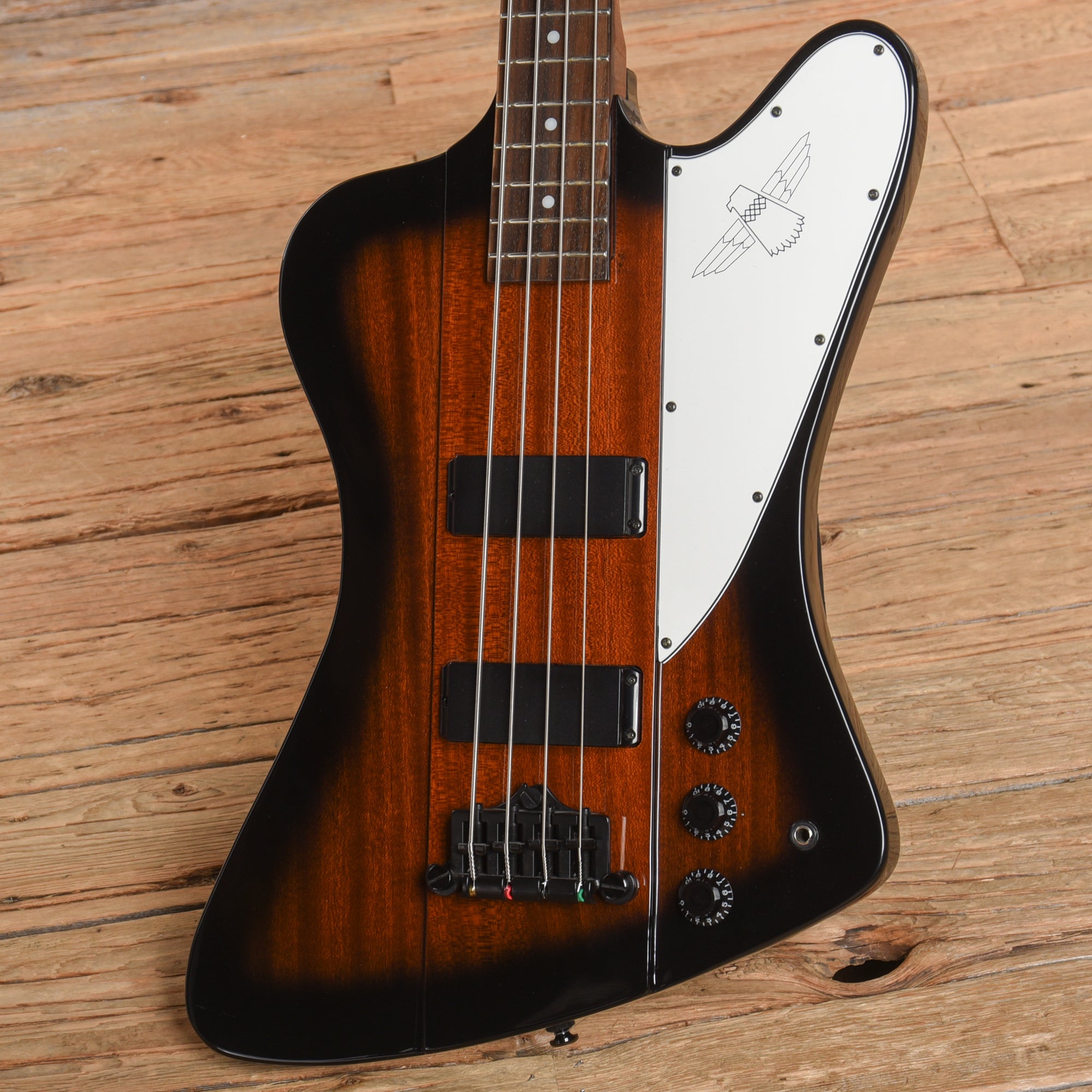Epiphone Thunderbird Sunburst 2017 Bass Guitars / 4-String