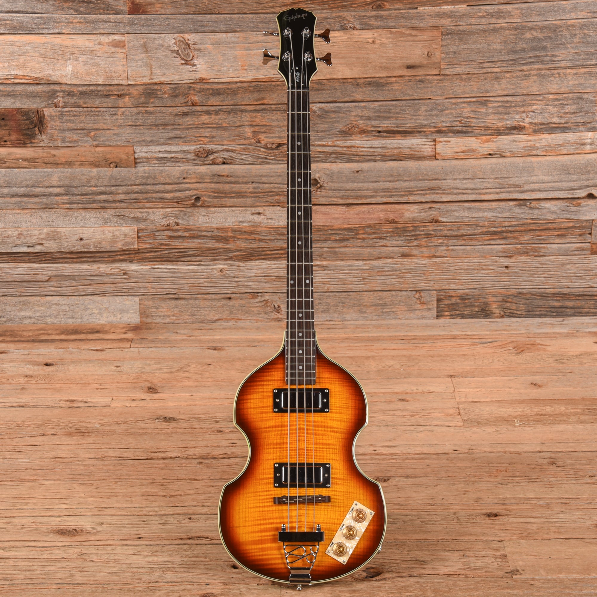 Epiphone Viola Bass Sunburst 2001 Bass Guitars / 4-String