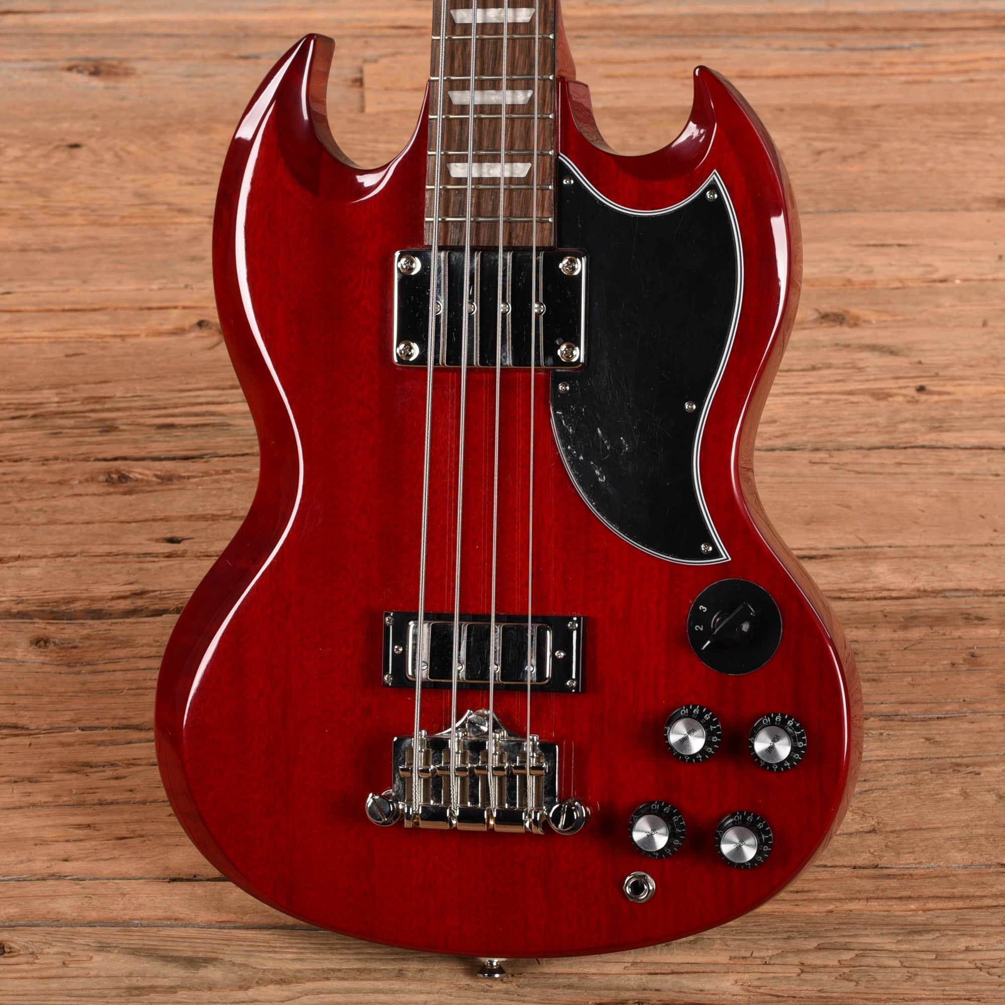 Epiphone EB-3 Cherry 2024 Bass Guitars