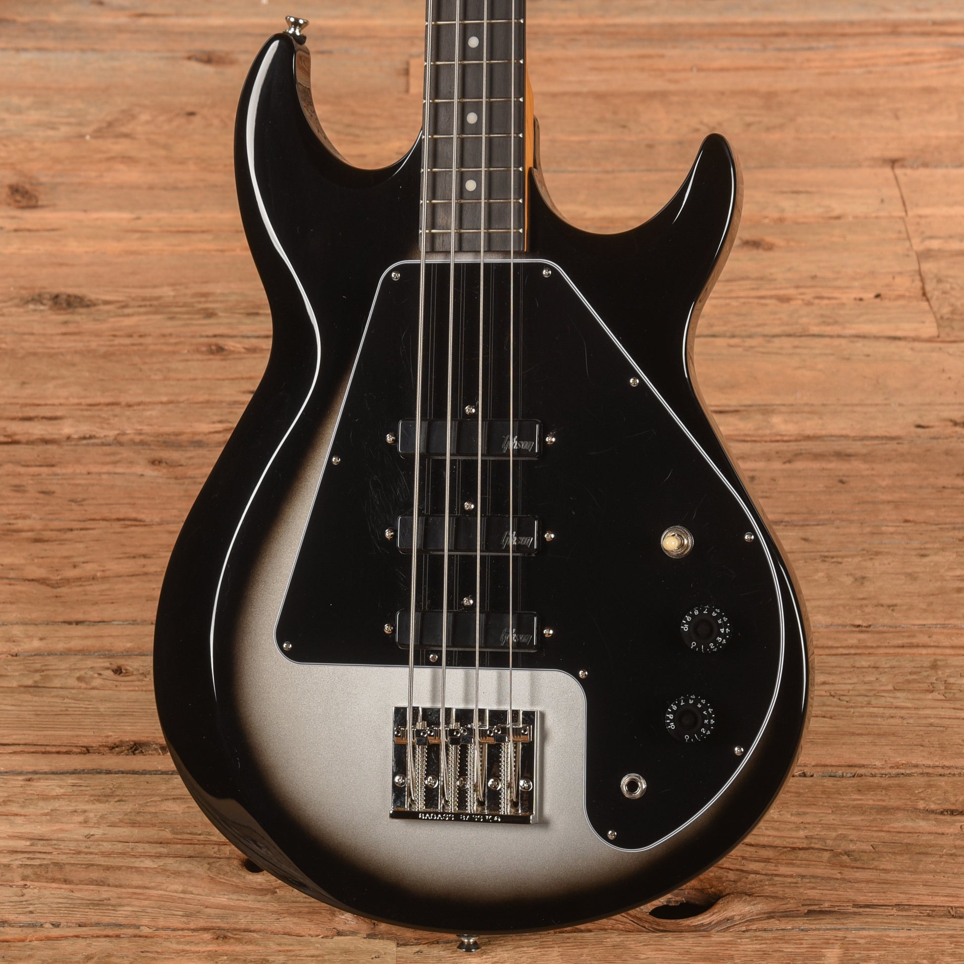 Epiphone Mike Dirnt Signature Grabber G-3 Bass Silverburst 2025 Bass Guitars