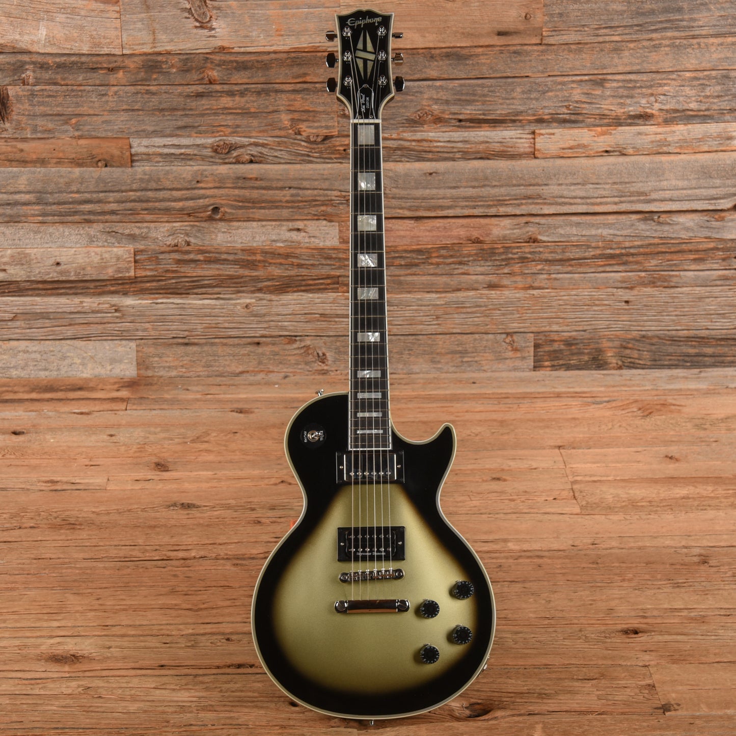 Epiphone Adam Jones 1979 Les Paul Custom Silverburst 2024 Electric Guitars