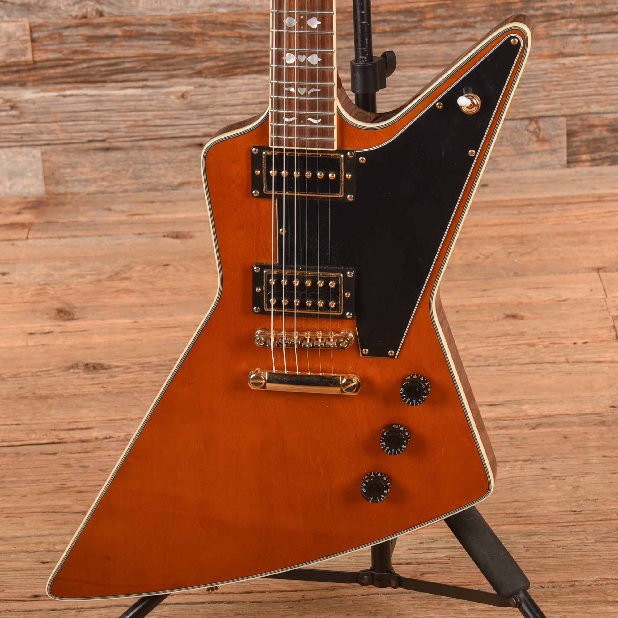 Epiphone Lee Malia Signature Explorer Custom Artisan Walnut 2017 Electric Guitars