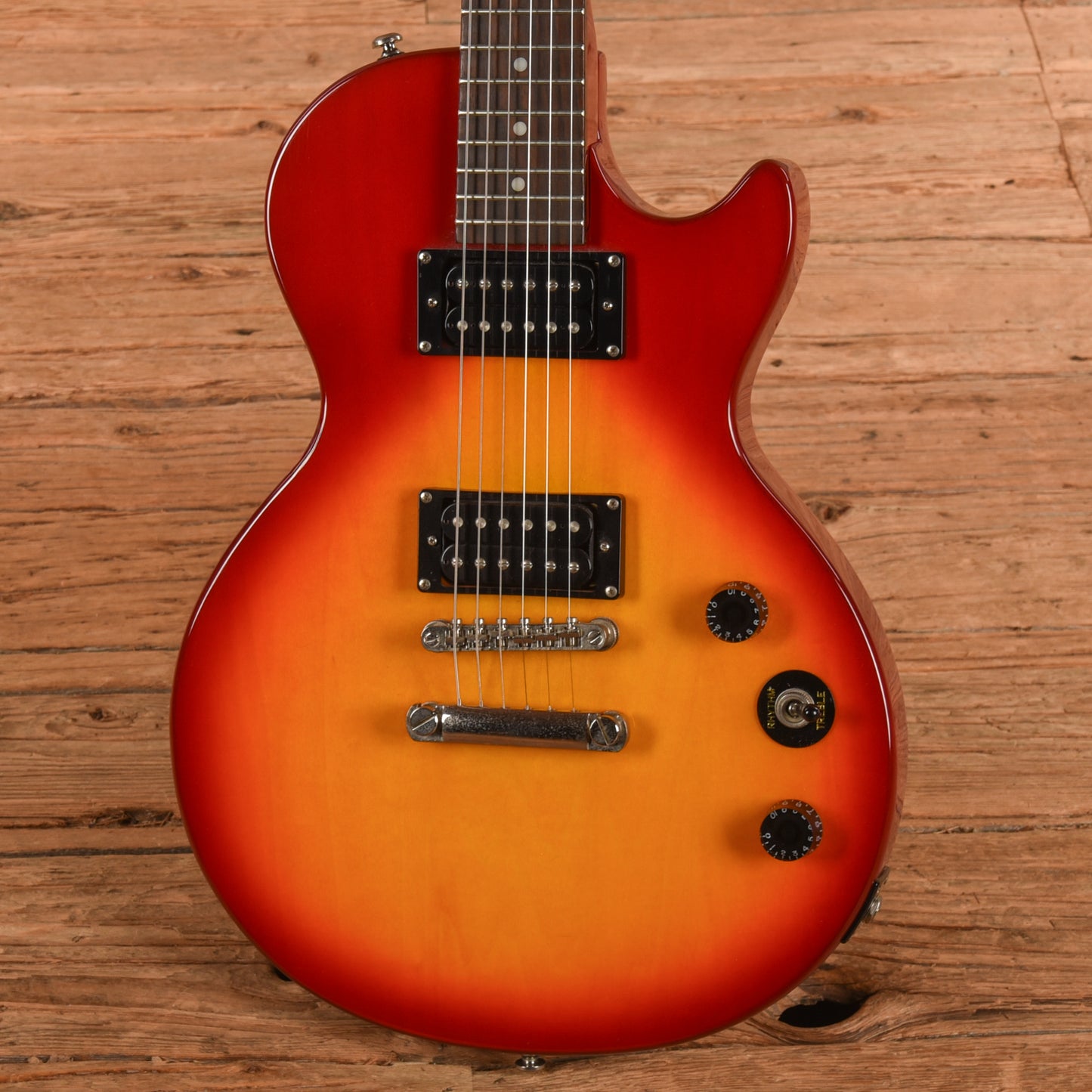 Epiphone Les Paul Special II Cherry Sunburst Electric Guitars