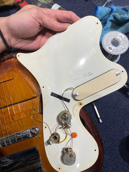 Epiphone Olympic Single Sunburst 1967 Electric Guitars