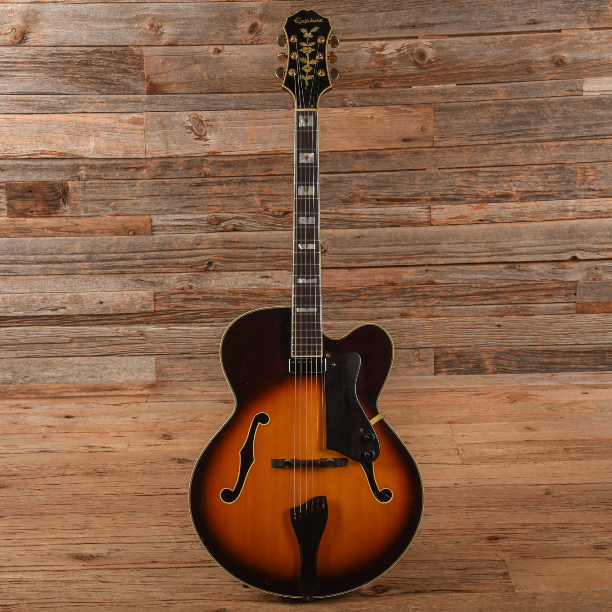 Epiphone Emperor Sunburst 1990 Electric Guitars / Hollow Body