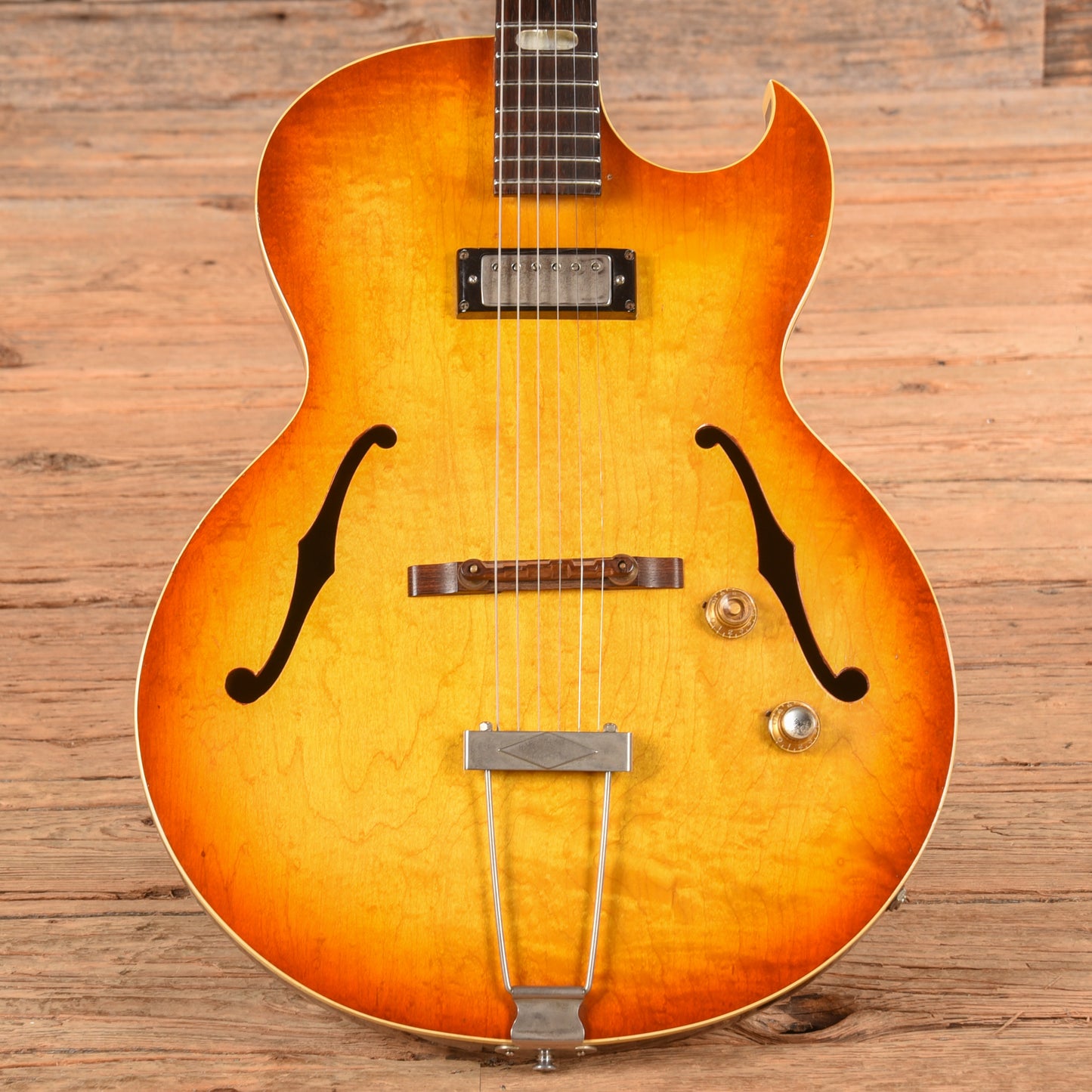 Epiphone Sorrento E452T Sunburst 1965 Electric Guitars / Hollow Body