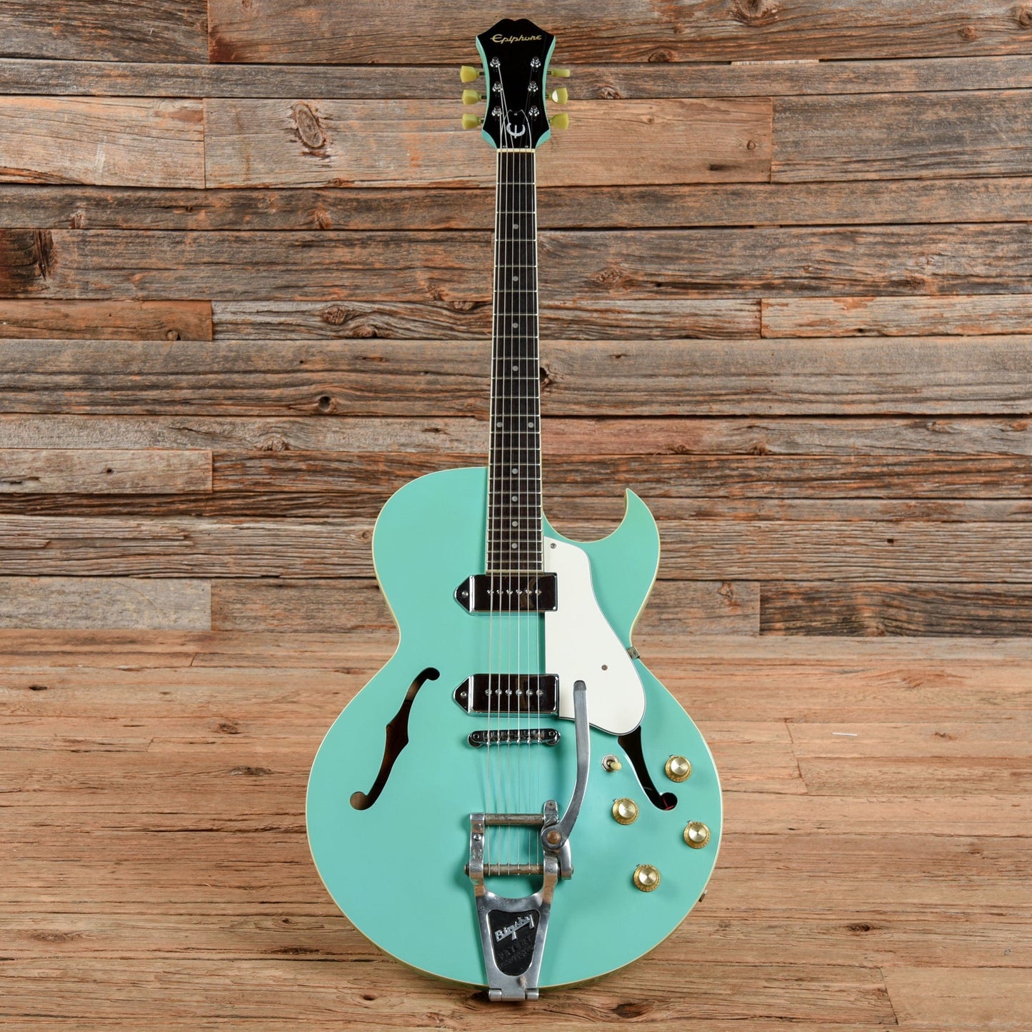Epiphone Sorrento Turquoise 1996 Electric Guitars / Hollow Body