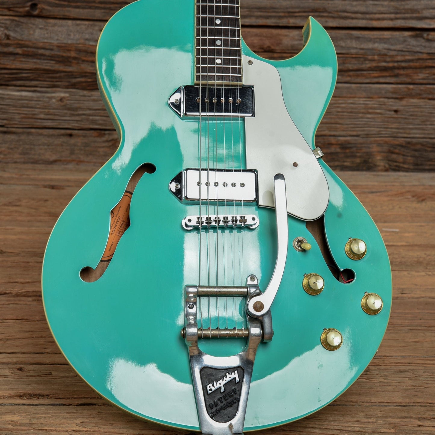 Epiphone Sorrento Turquoise 1996 Electric Guitars / Hollow Body