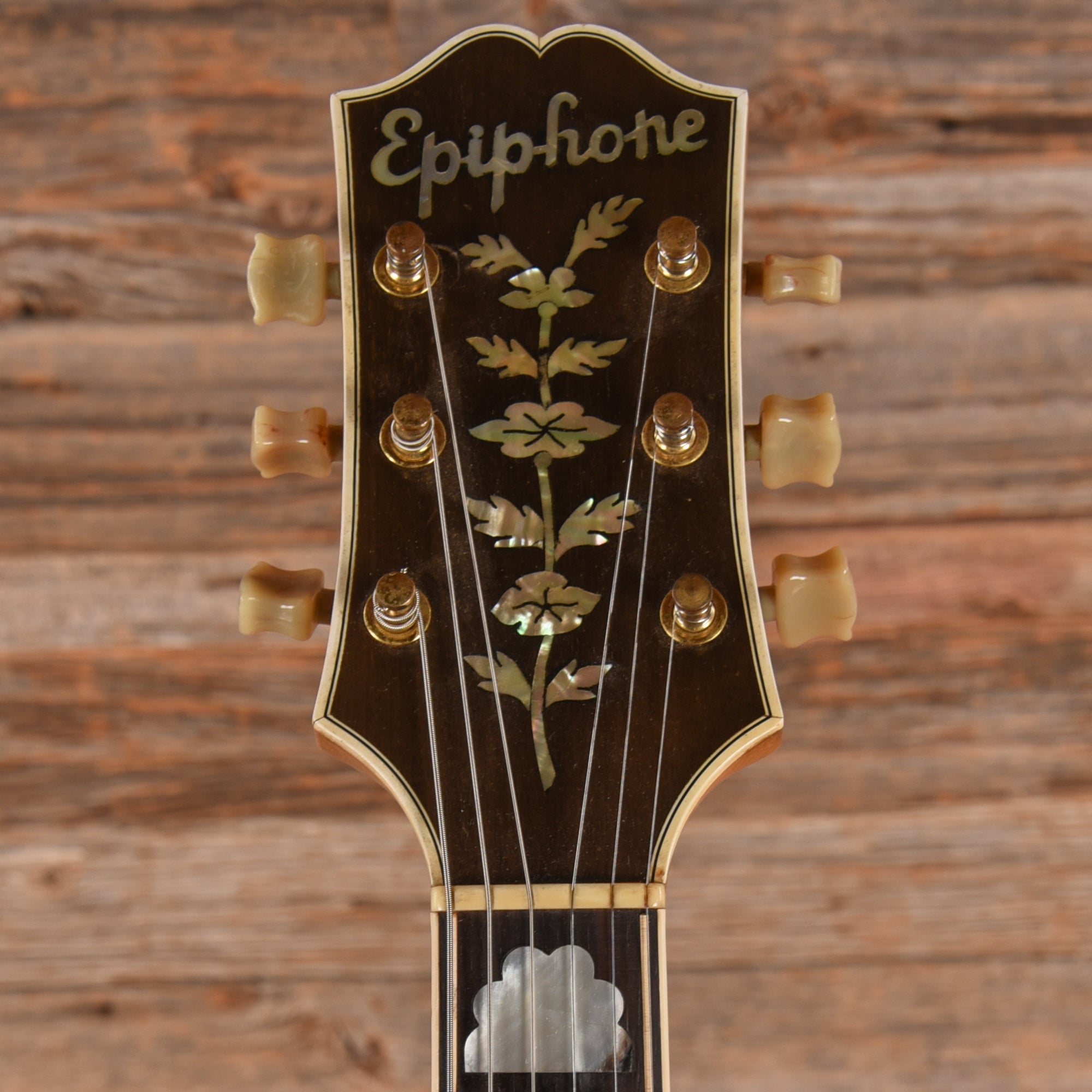 Epiphone Zephyr De Luxe Natural 1940s Electric Guitars / Hollow Body