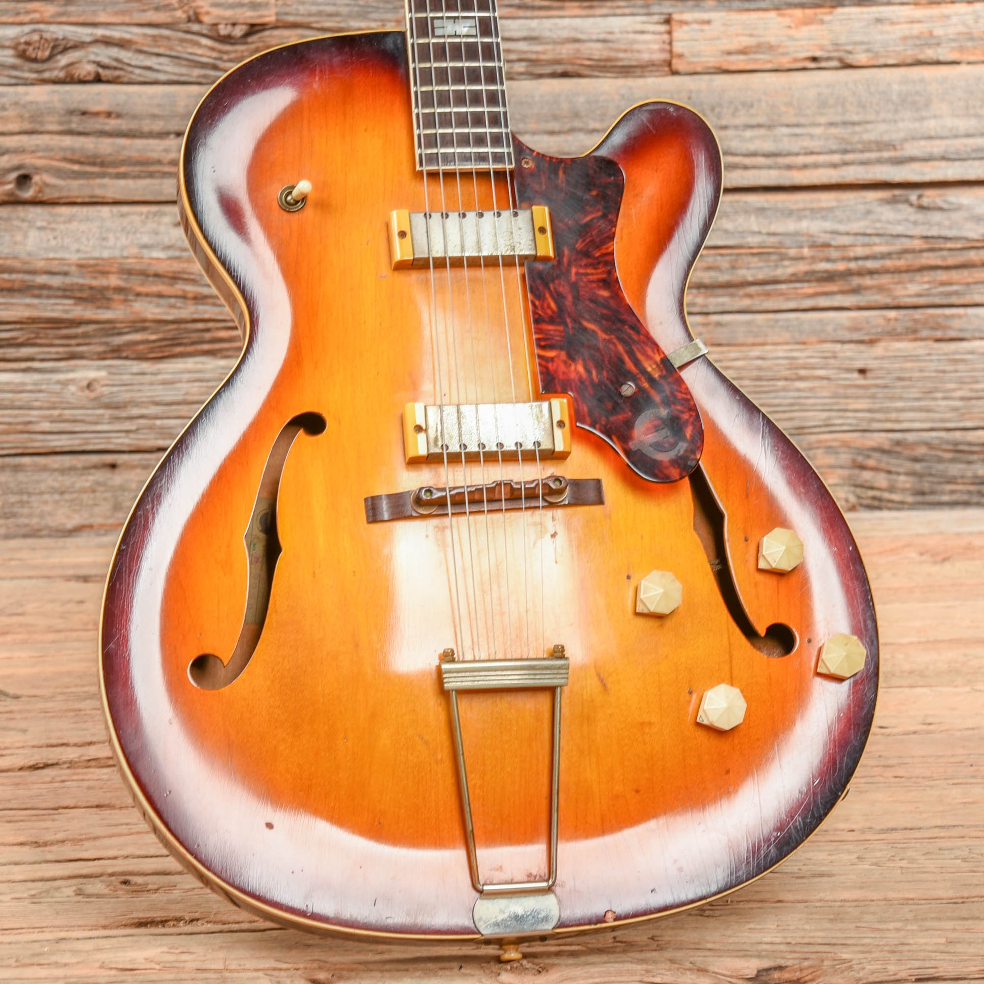 Epiphone Zephyr Sunburst 1960 Electric Guitars / Hollow Body