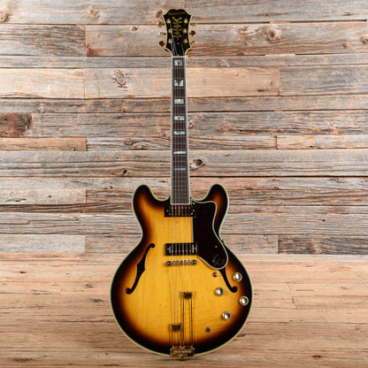 Epiphone '62 Sheraton Reissue Sunburst 1996 Electric Guitars / Semi-Hollow