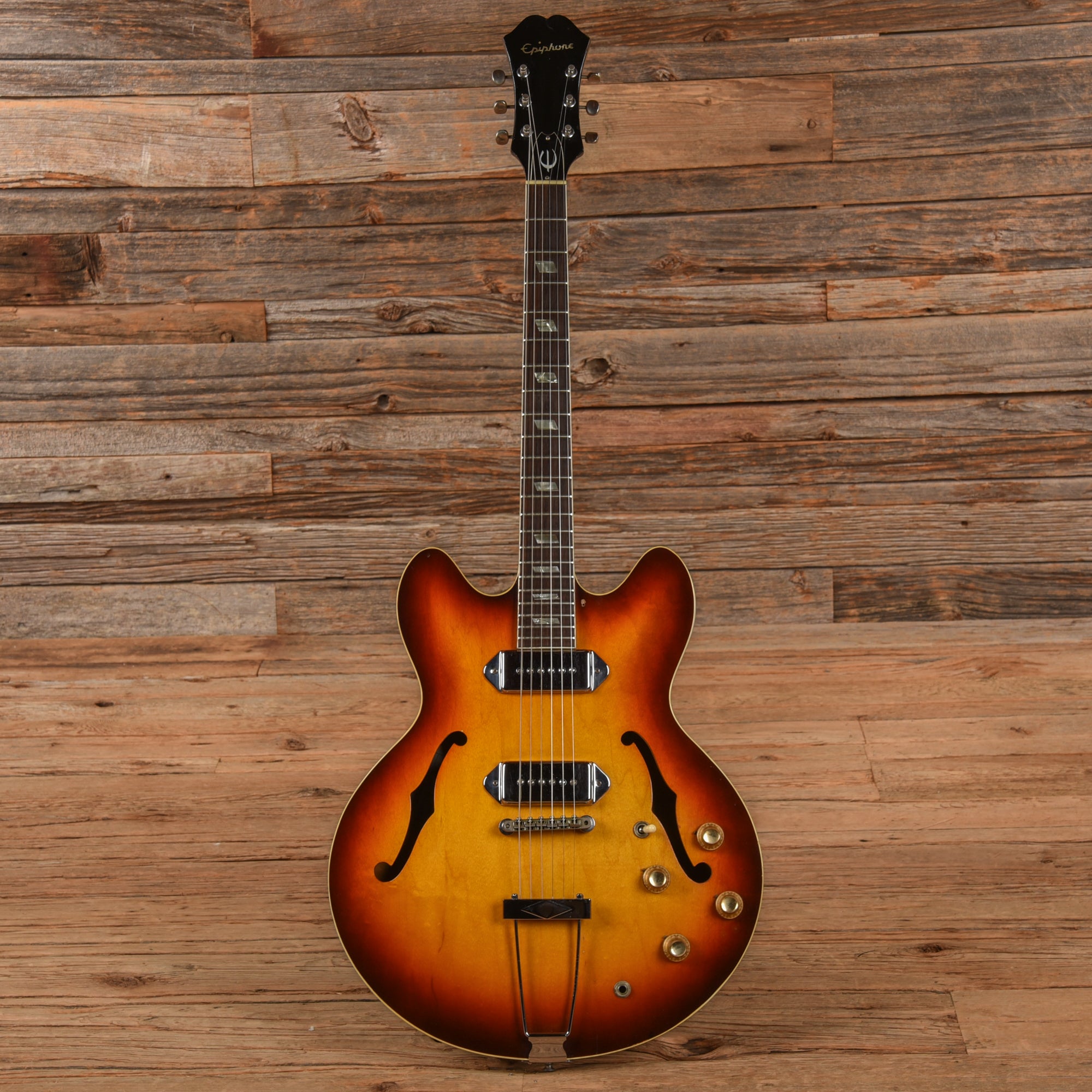 Epiphone Casino Sunburst 1967 Electric Guitars / Semi-Hollow