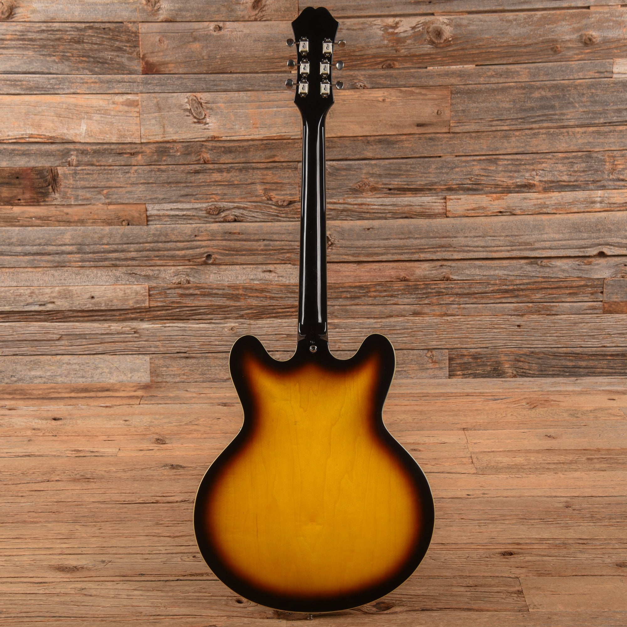 Epiphone Casino Sunburst 2007 Electric Guitars / Semi-Hollow