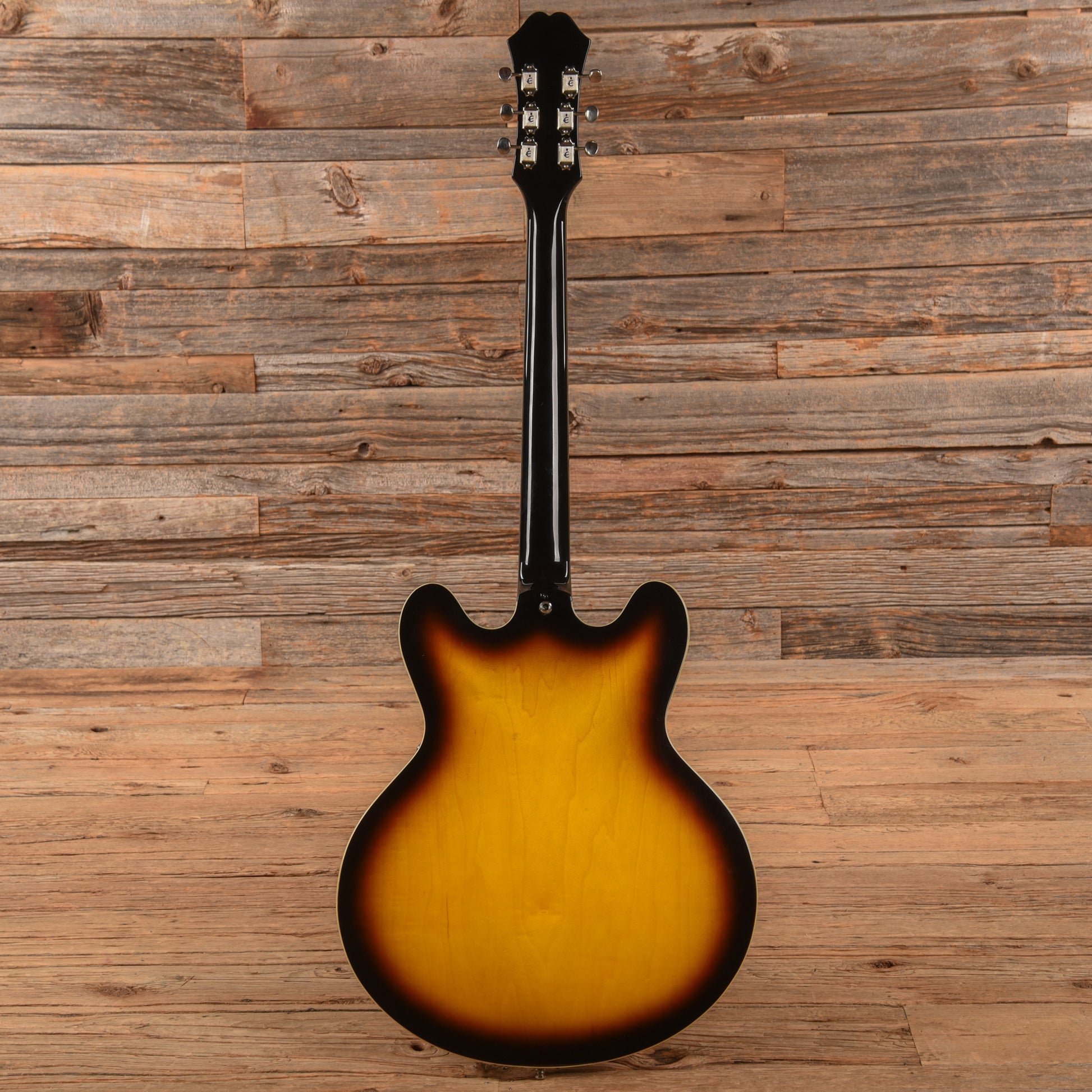 Epiphone Casino Sunburst 2007 Electric Guitars / Semi-Hollow