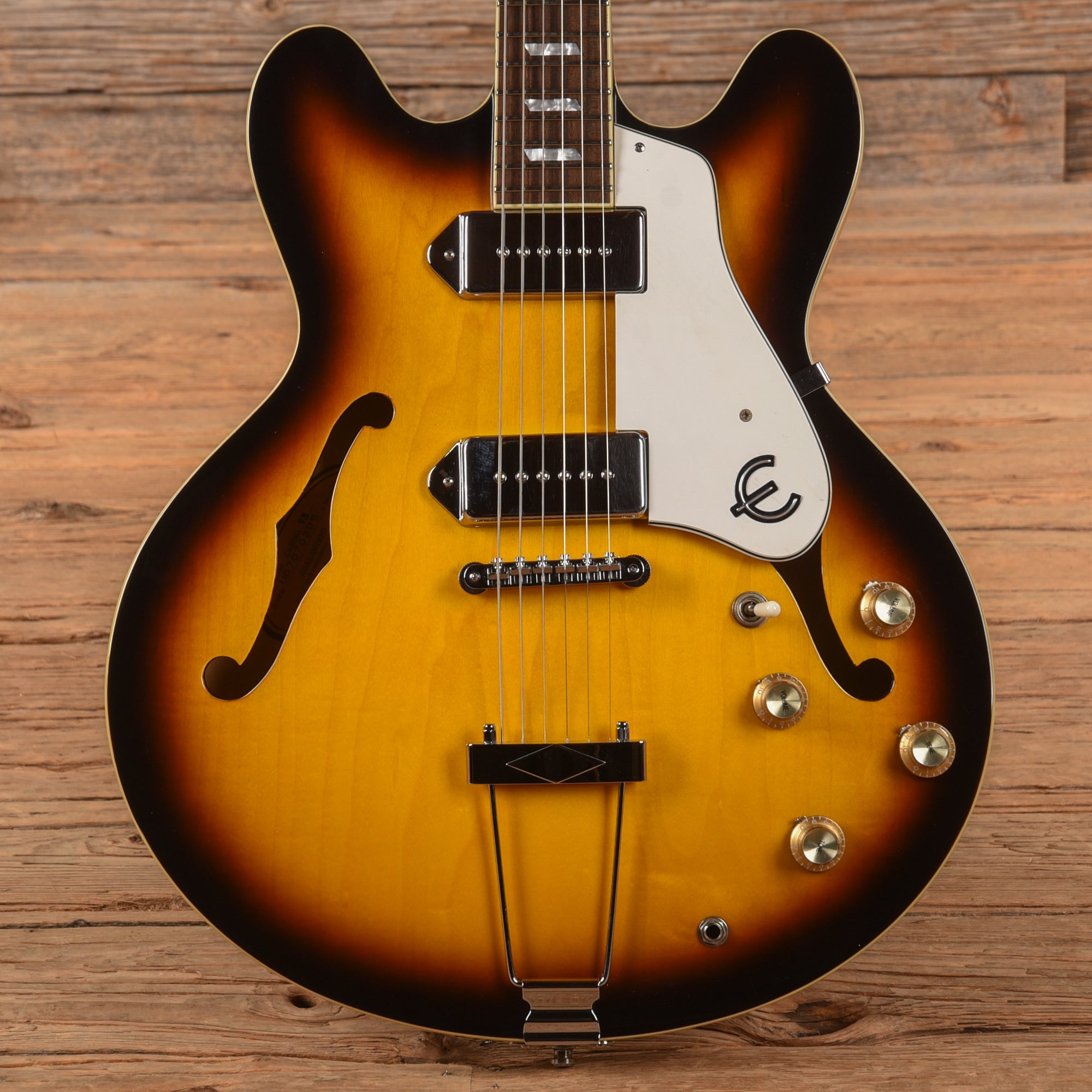 Epiphone Casino Sunburst 2007 Electric Guitars / Semi-Hollow