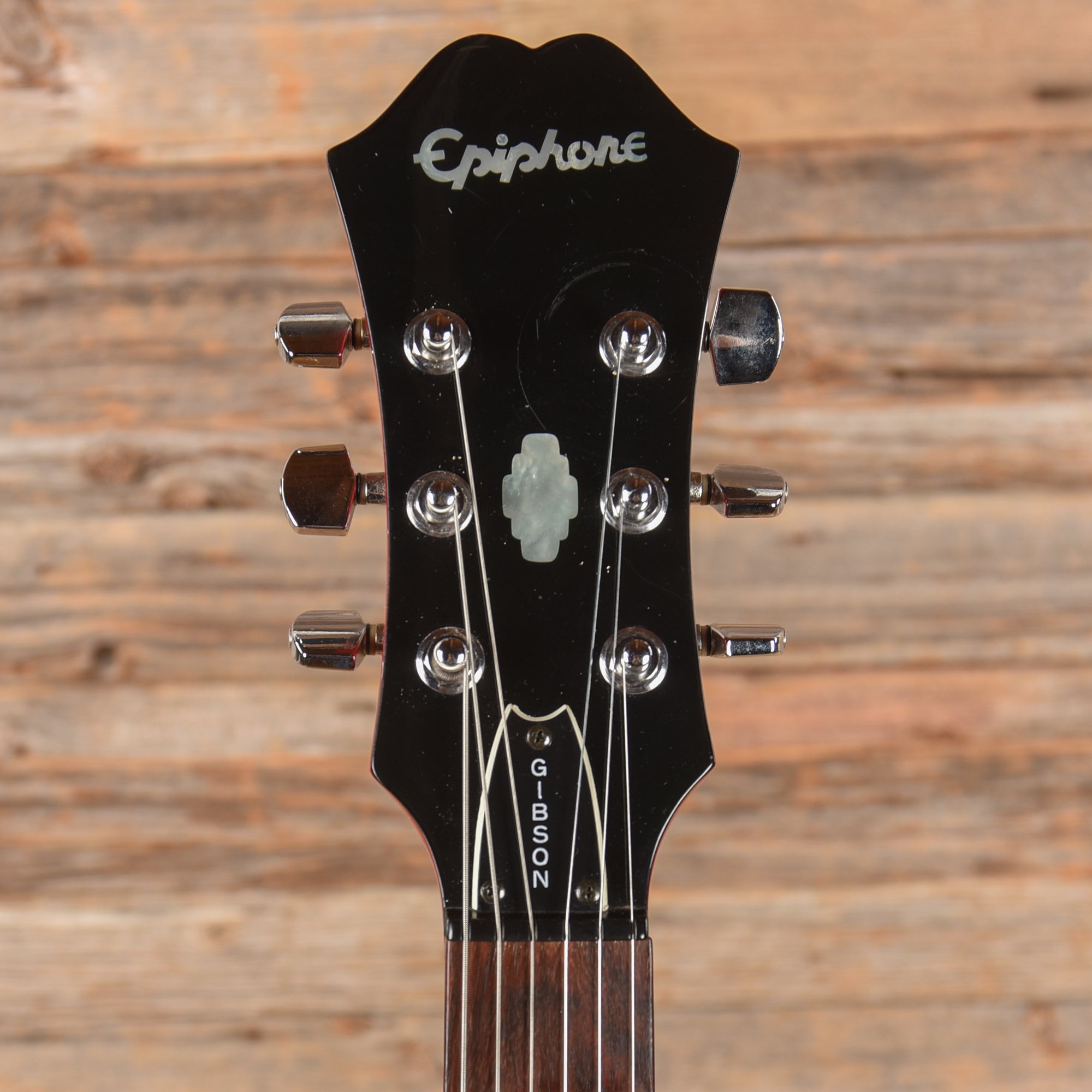 Epiphone Dot Cherry 1998 Electric Guitars / Semi-Hollow
