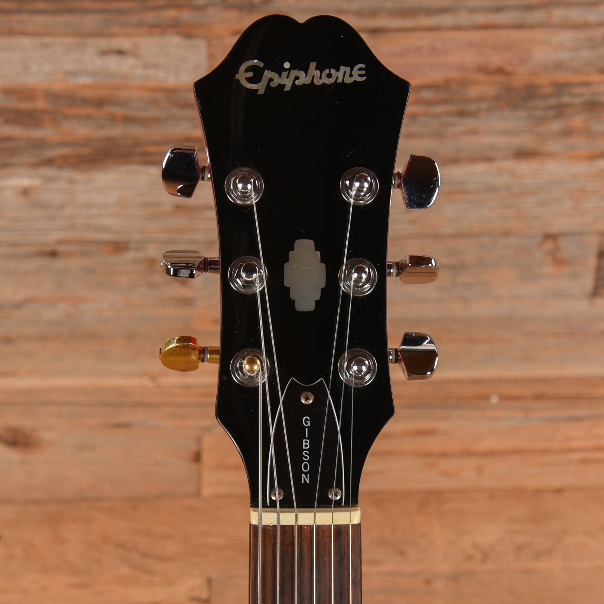 Epiphone Dot Cherry 2002 Electric Guitars / Semi-Hollow