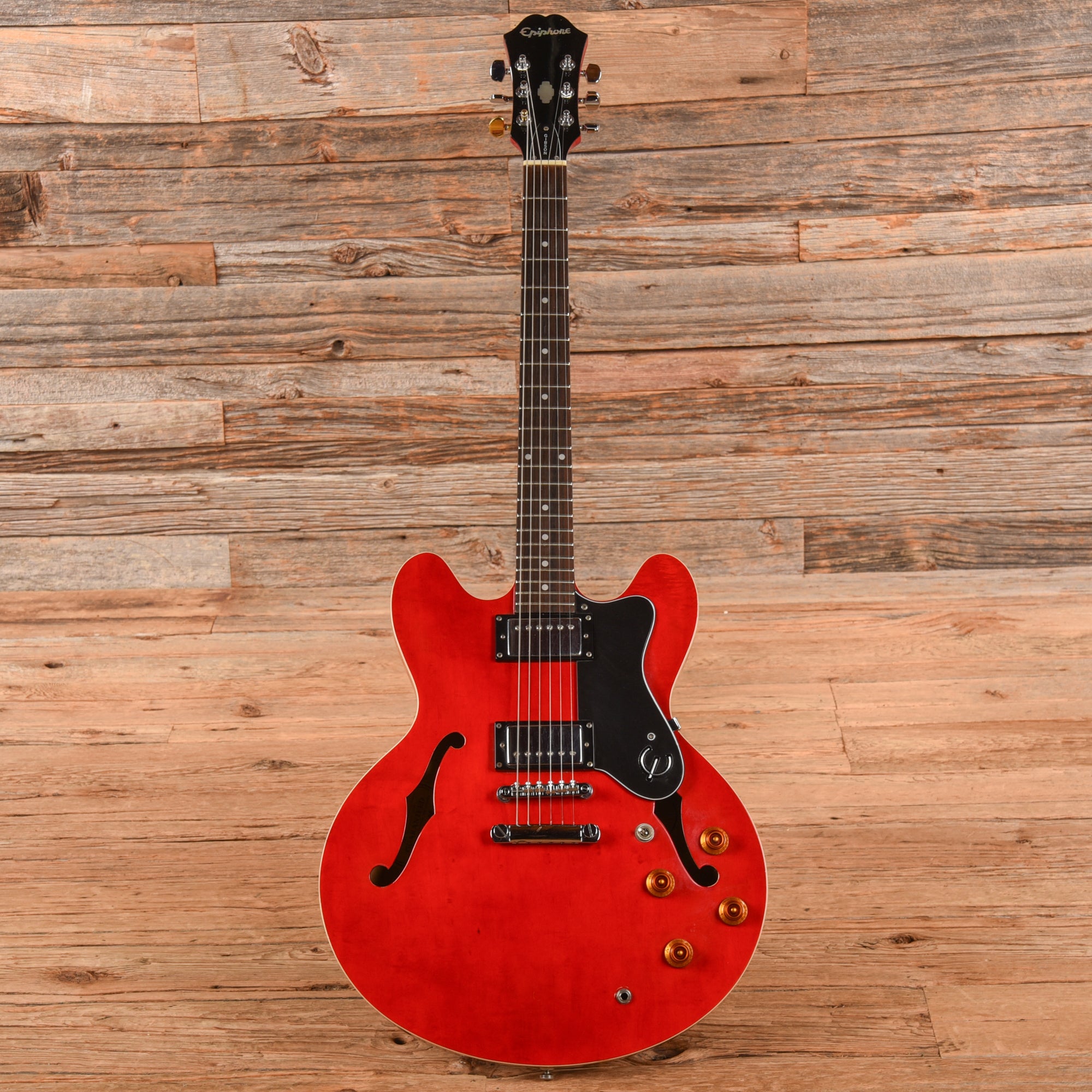 Epiphone Dot Cherry 2002 Electric Guitars / Semi-Hollow