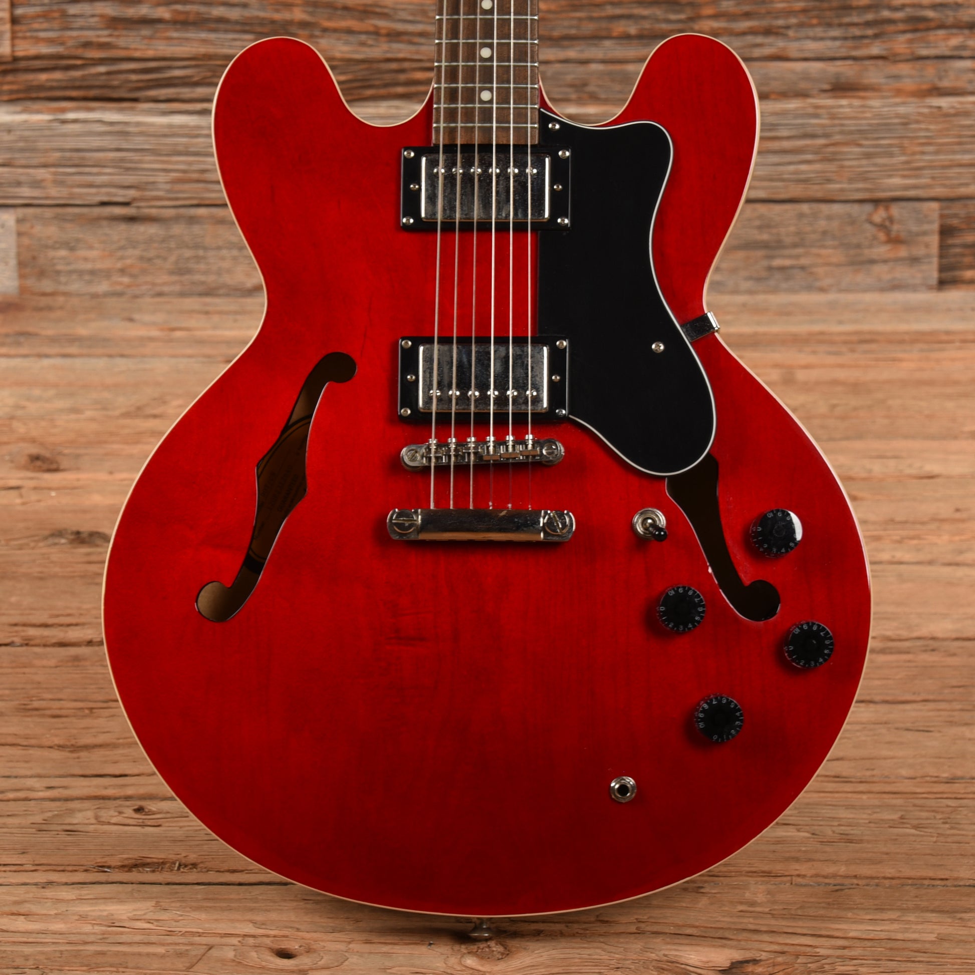 Epiphone Dot Cherry 2012 Electric Guitars / Semi-Hollow