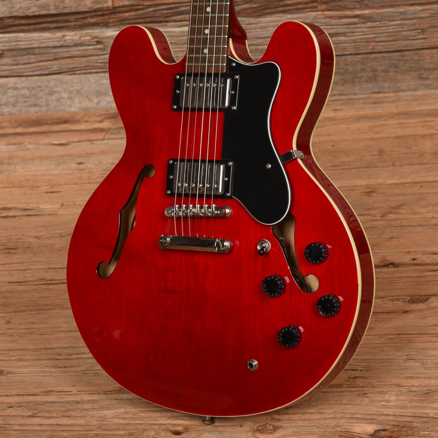 Epiphone Dot Cherry 2012 Electric Guitars / Semi-Hollow