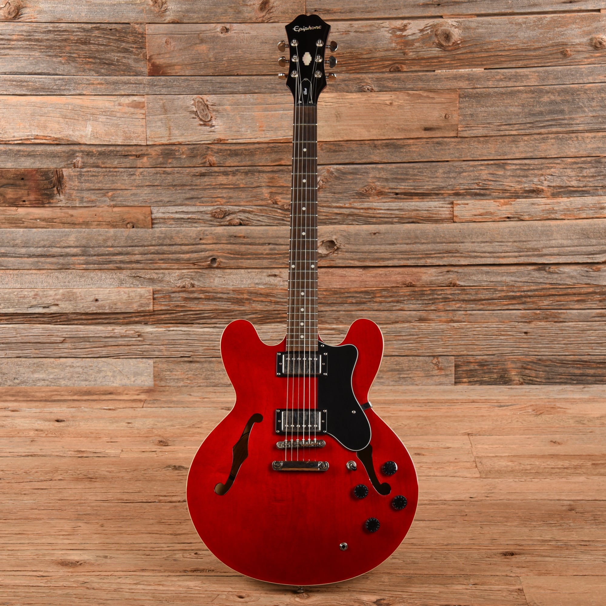 Epiphone Dot Cherry 2012 Electric Guitars / Semi-Hollow
