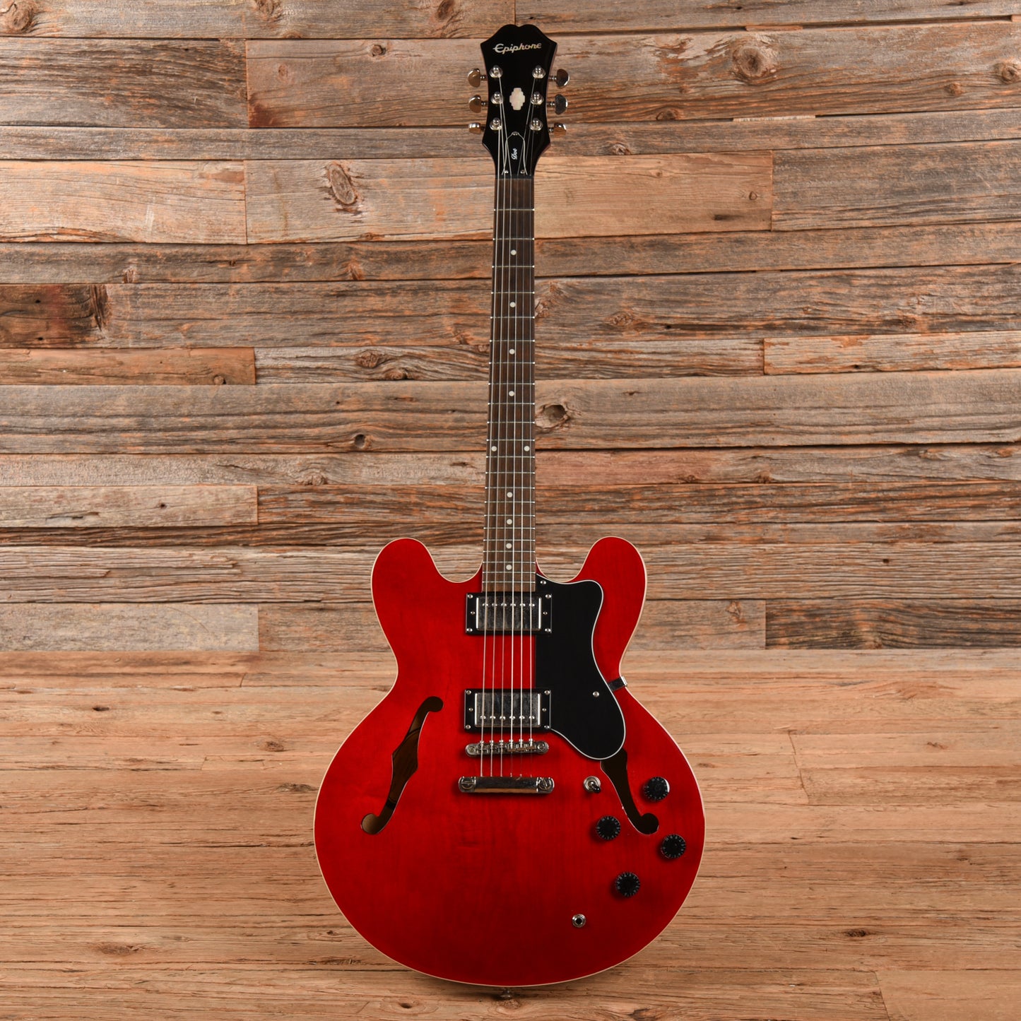Epiphone Dot Cherry 2012 Electric Guitars / Semi-Hollow