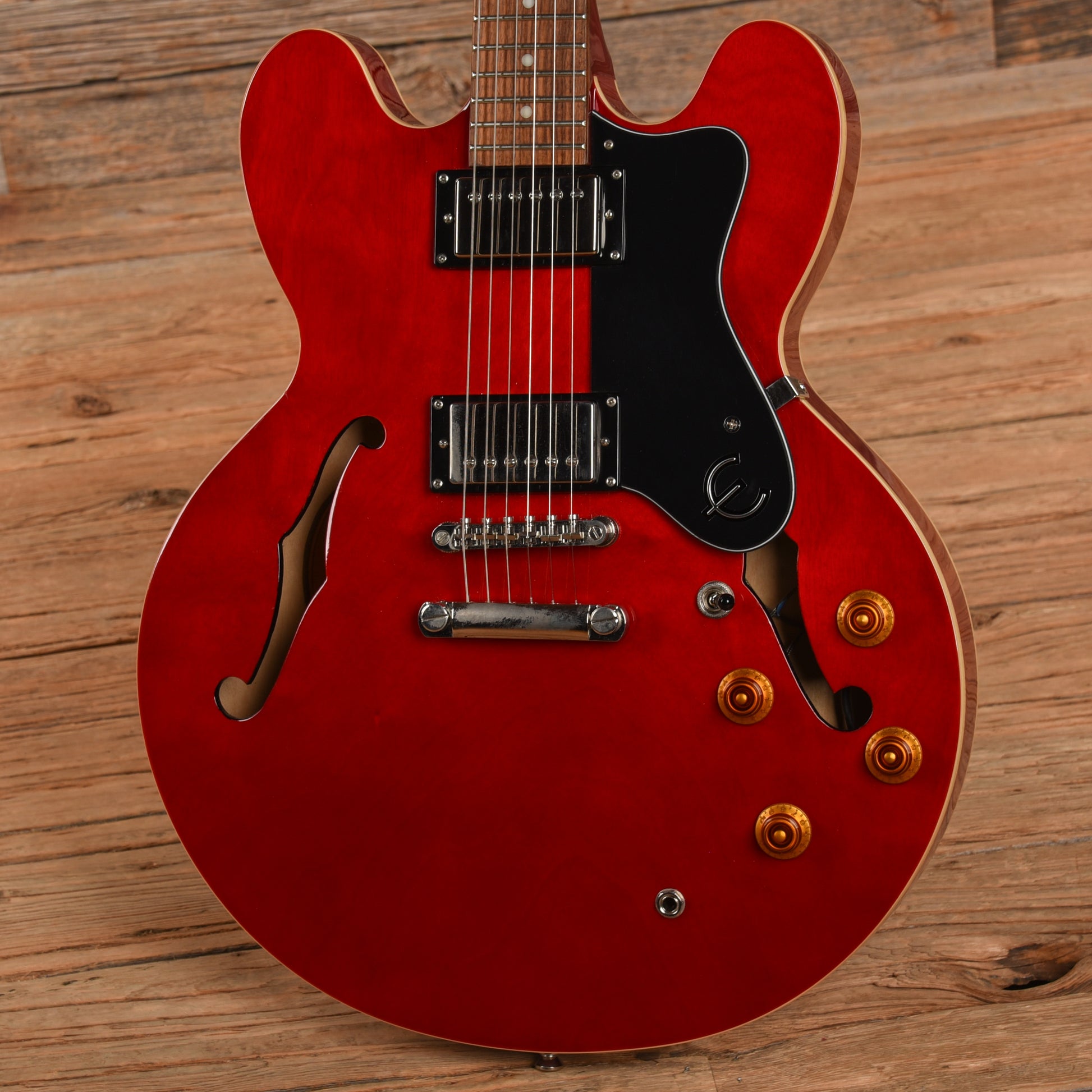 Epiphone Dot Cherry 2020 Electric Guitars / Semi-Hollow
