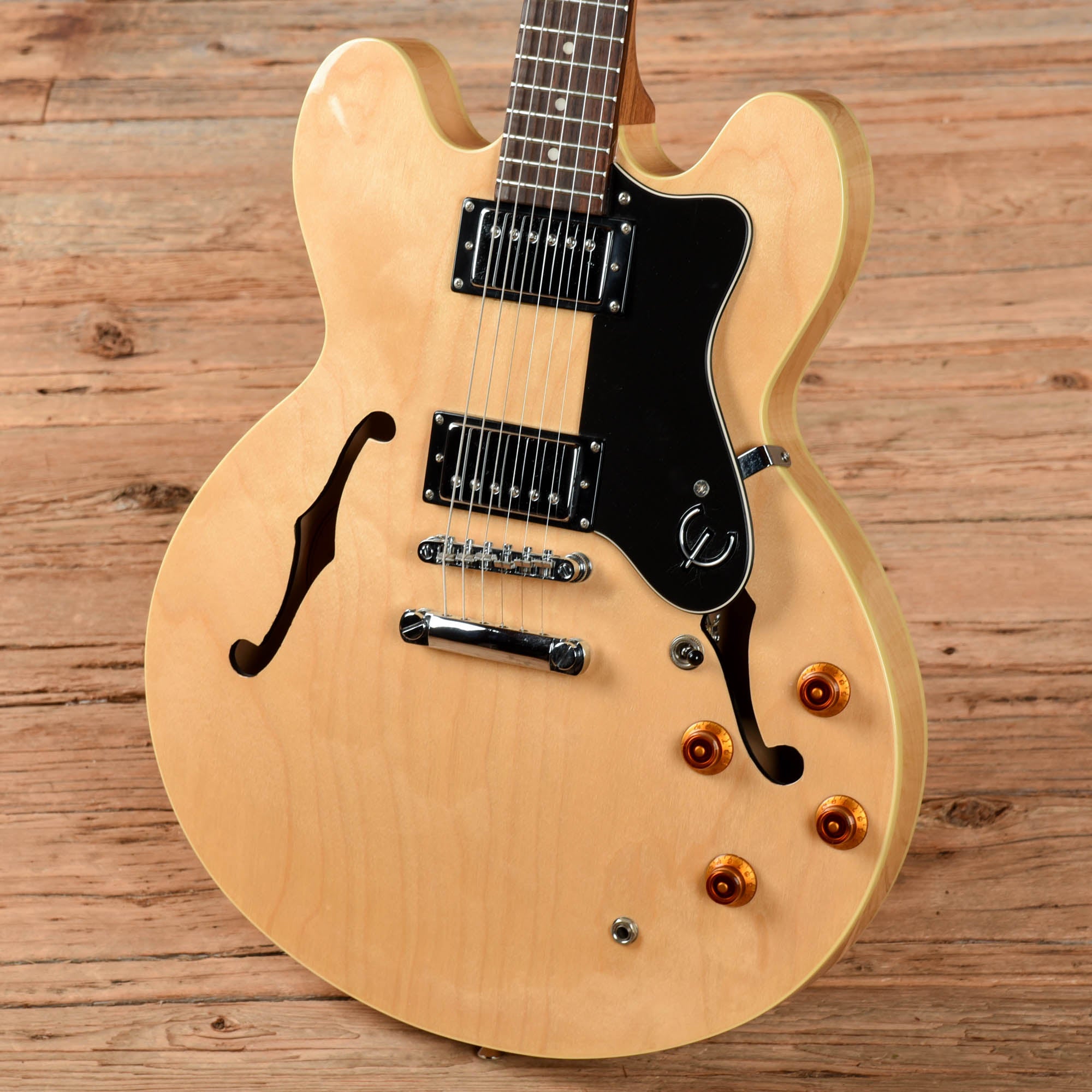 Epiphone Dot Natural 2006 Electric Guitars / Semi-Hollow
