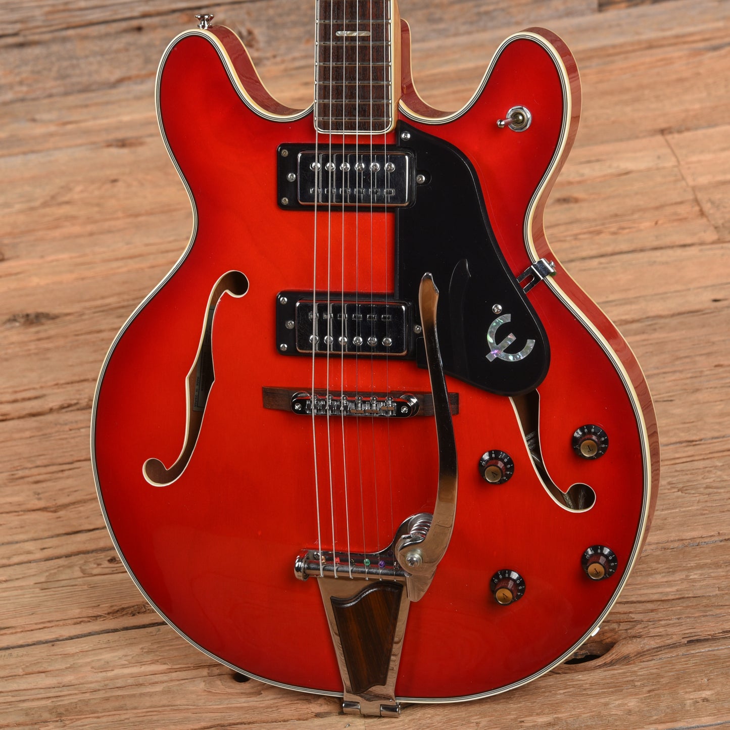 Epiphone EA-250 Red 1970s Electric Guitars / Semi-Hollow