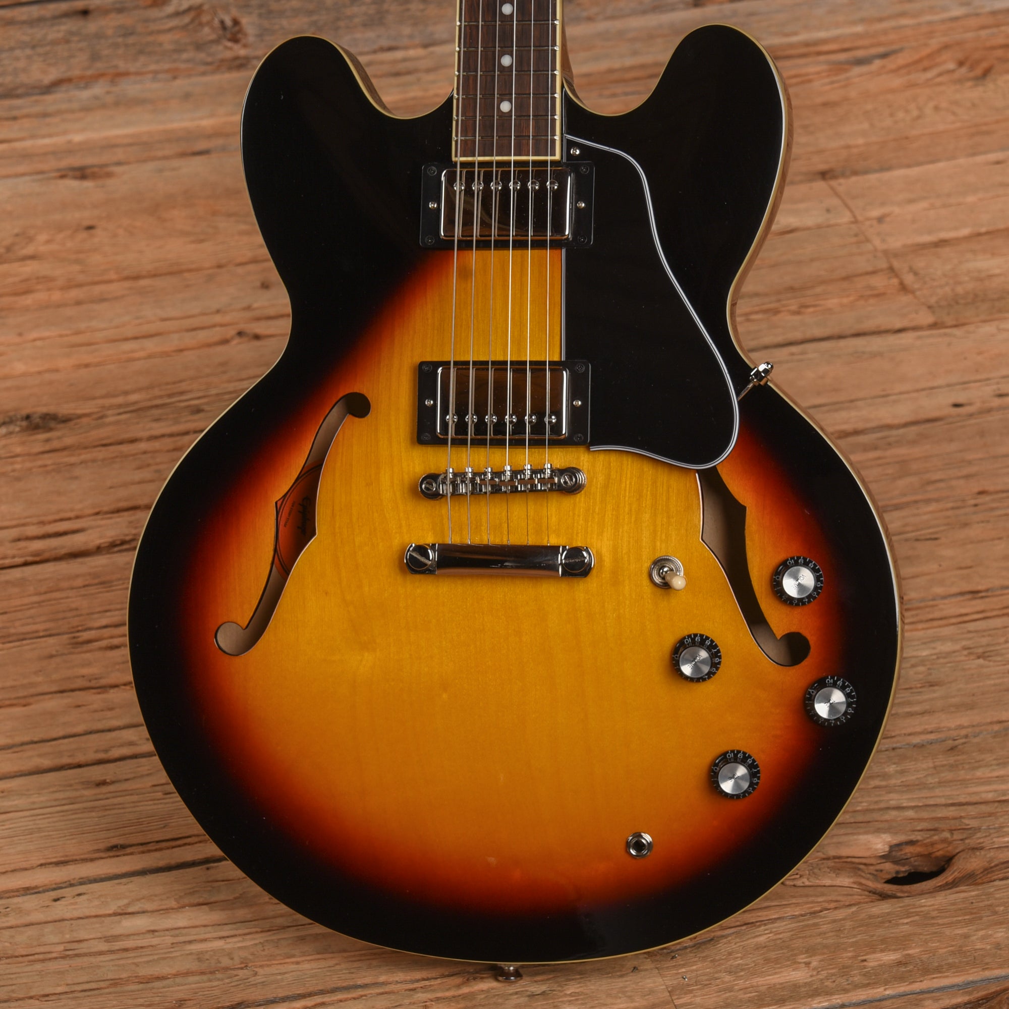 Epiphone ES-335 Sunburst 2022 Electric Guitars / Semi-Hollow