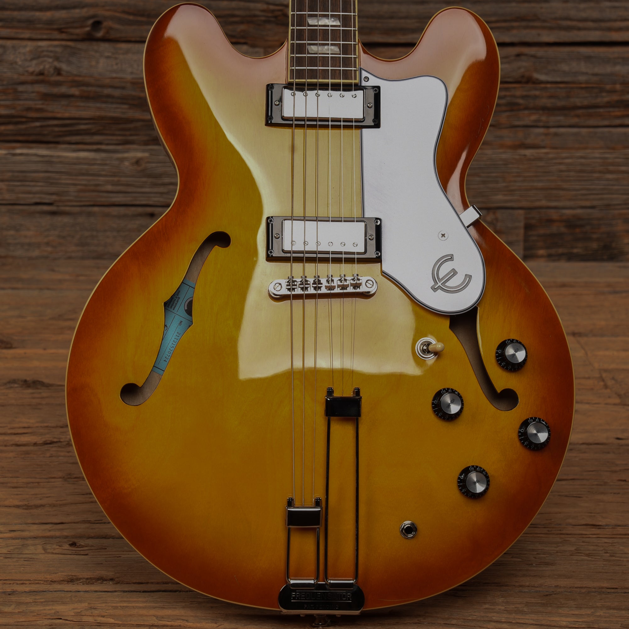 Epiphone Riviera Frequensator Royal Tan 2021 Electric Guitars / Semi-Hollow
