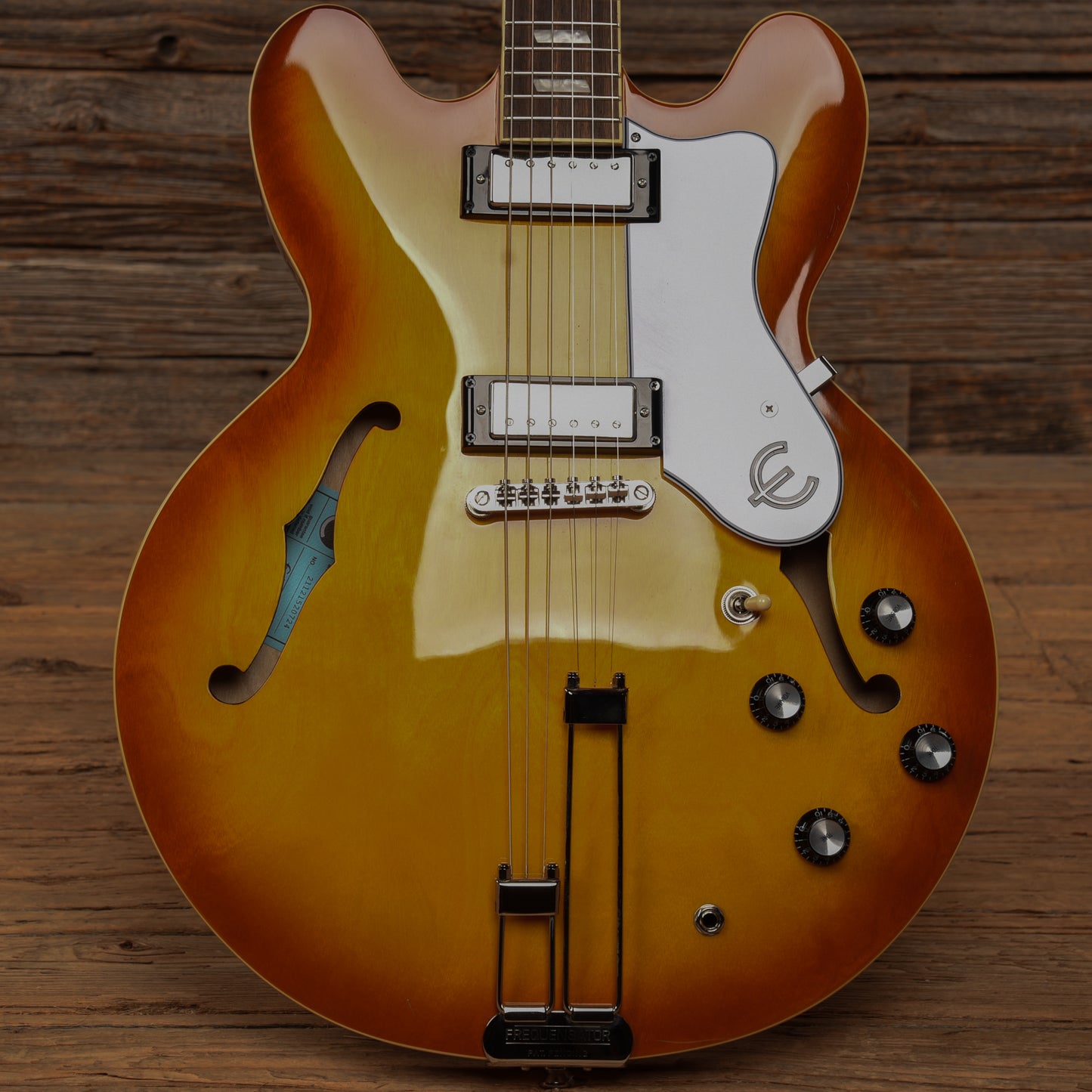 Epiphone Riviera Frequensator Royal Tan 2021 Electric Guitars / Semi-Hollow