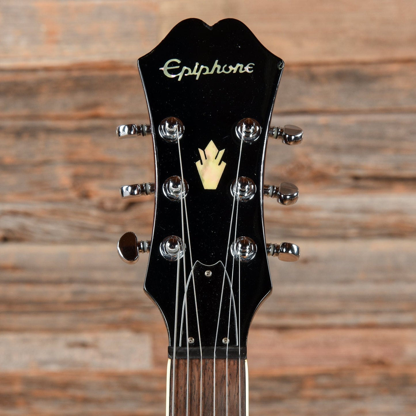 Epiphone Rivieria Walnut 1992 Electric Guitars / Semi-Hollow