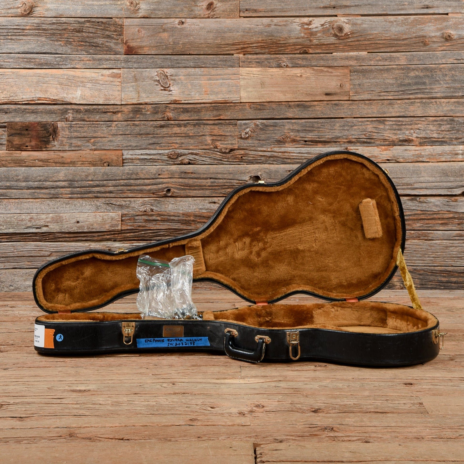 Epiphone Rivieria Walnut 1992 Electric Guitars / Semi-Hollow