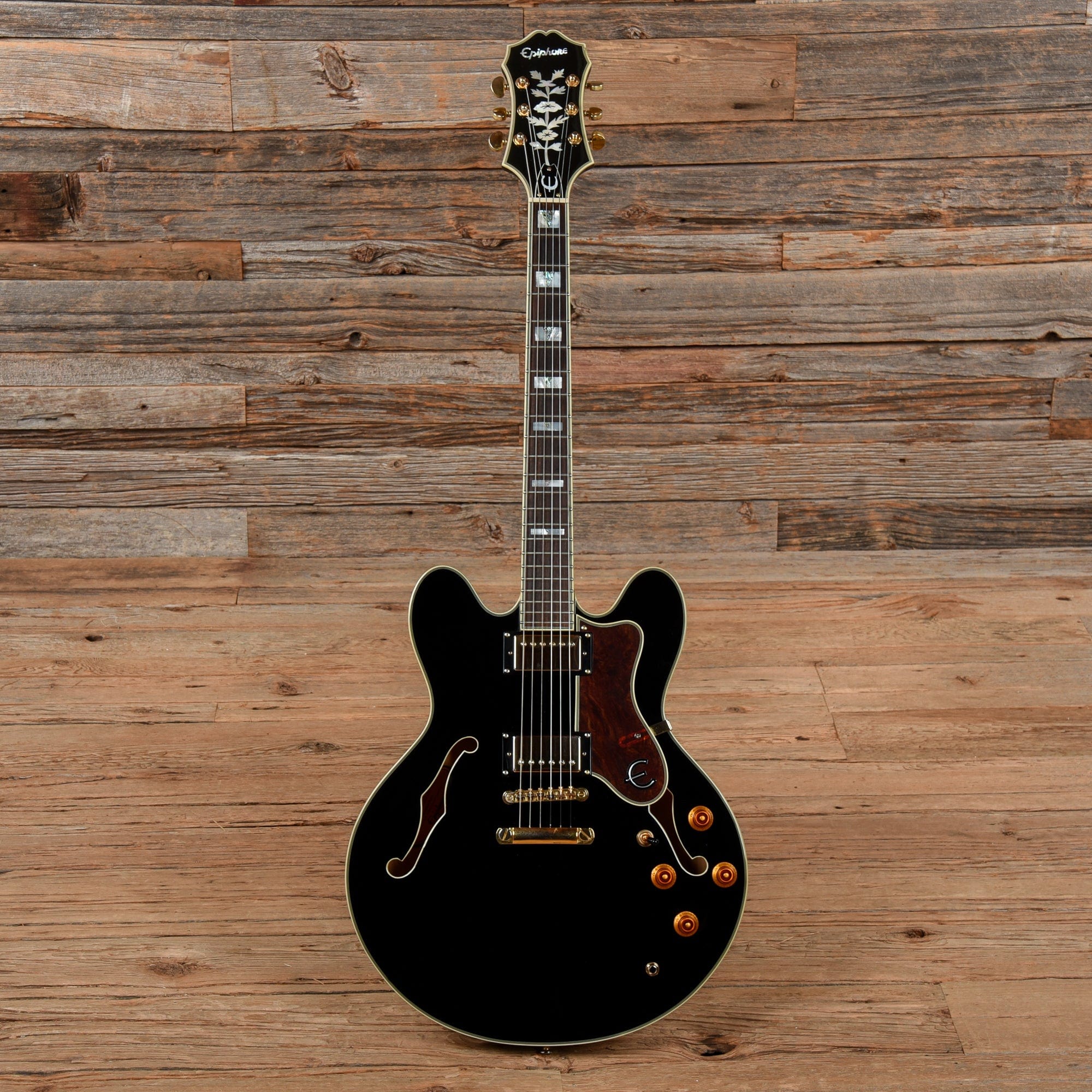 Epiphone Sheraton II Ebony 2007 Electric Guitars / Semi-Hollow