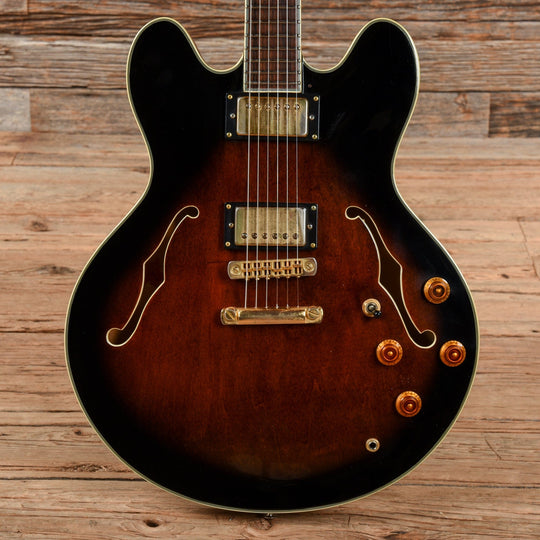 Epiphone Sheraton II Sunburst 2007 Electric Guitars / Semi-Hollow