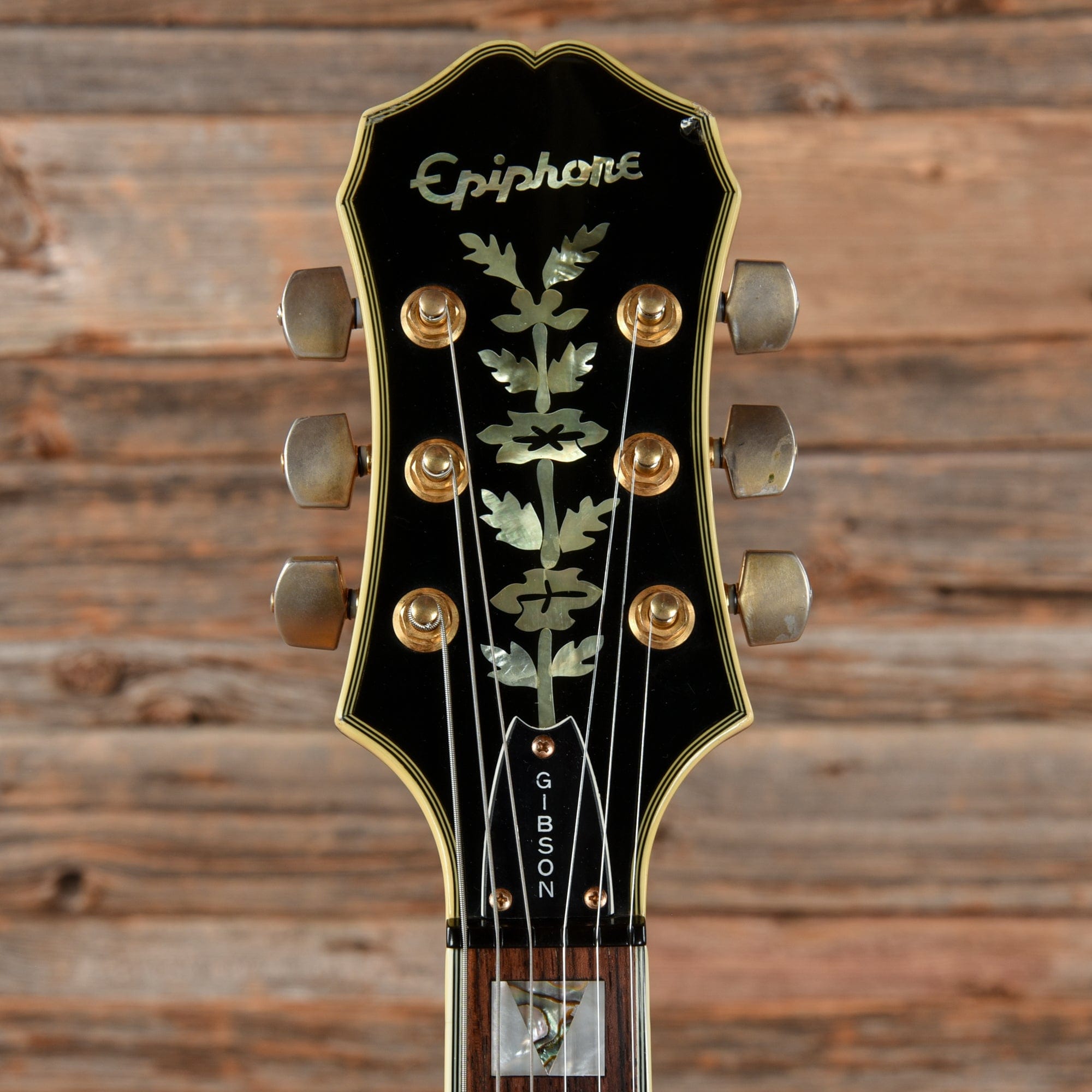 Epiphone Sheraton II Sunburst 2007 Electric Guitars / Semi-Hollow