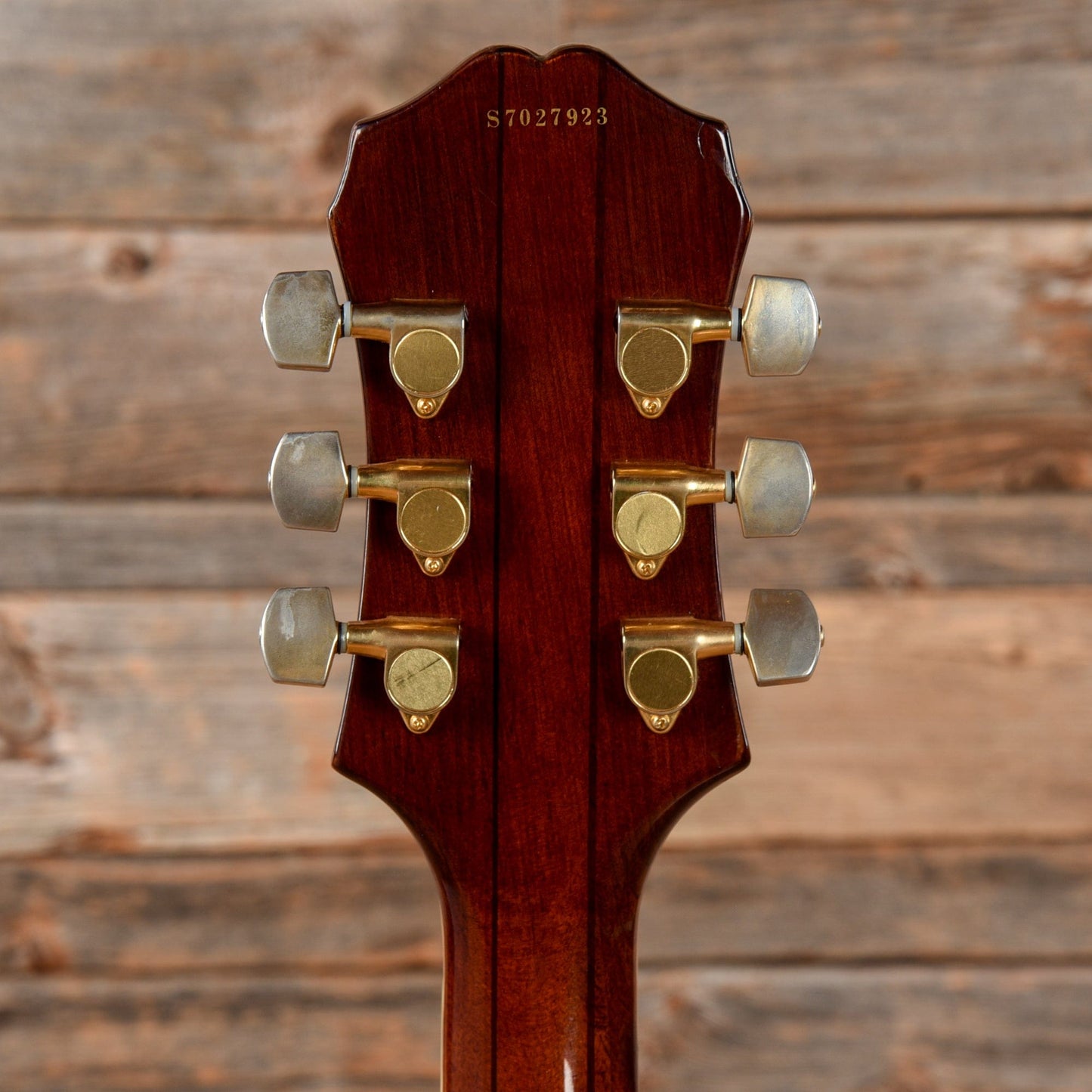 Epiphone Sheraton II Sunburst 2007 Electric Guitars / Semi-Hollow