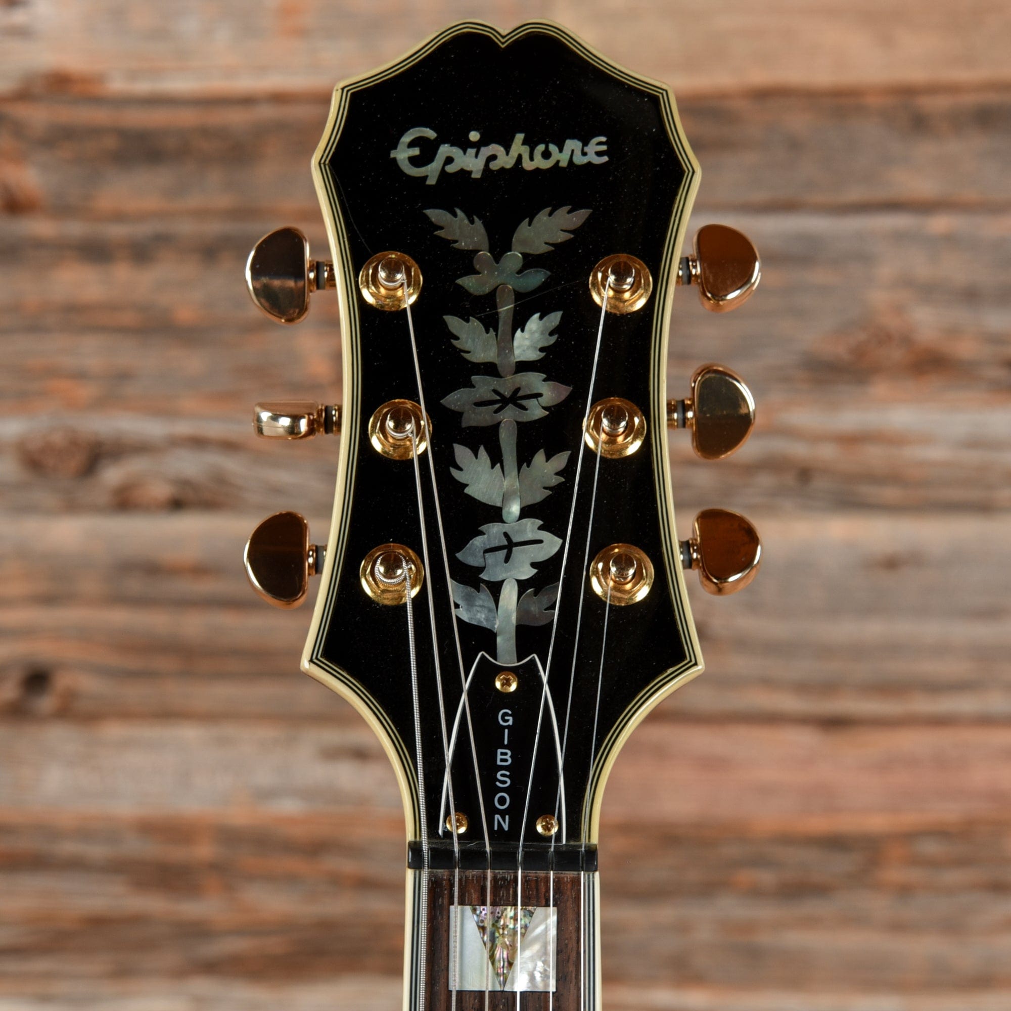 Epiphone Sheraton Sunburst 1999 Electric Guitars / Semi-Hollow