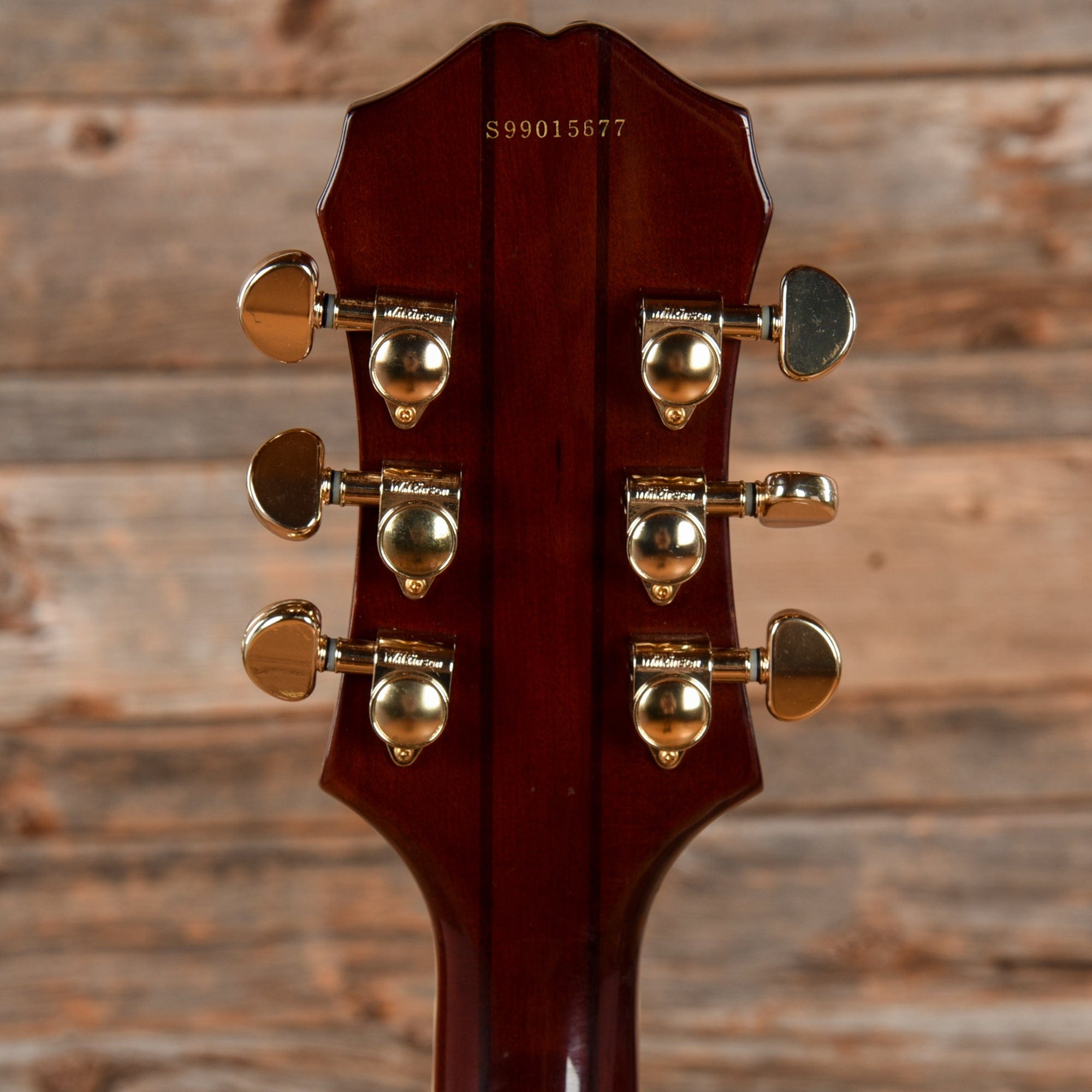 Epiphone Sheraton Sunburst 1999 Electric Guitars / Semi-Hollow