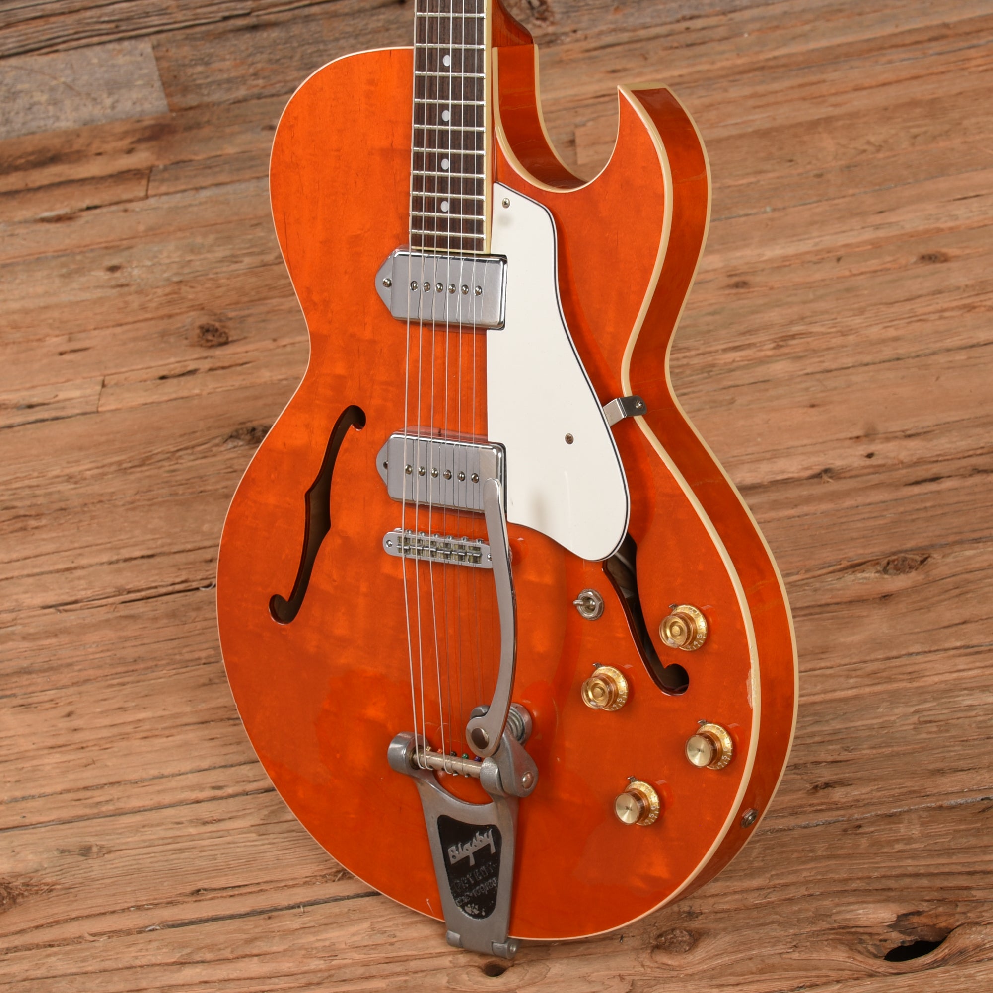 Epiphone Sorrento Orange 1994 Electric Guitars / Semi-Hollow